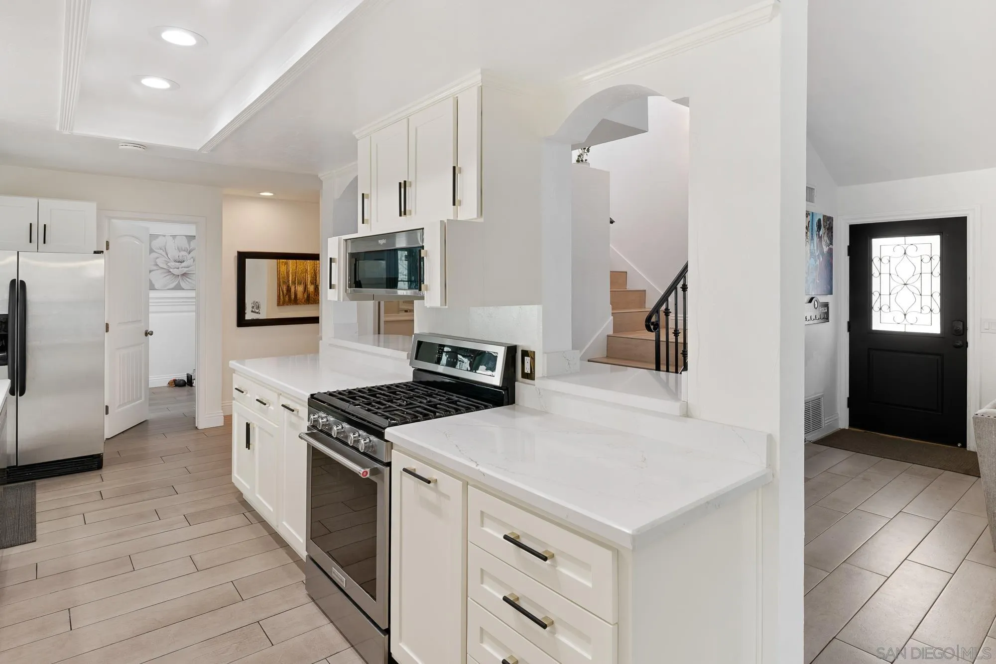 https://cdn.realtyfeed.com/cdn/127/260005012/d6acb777bbdd8f37edd4276298947bf1.webp