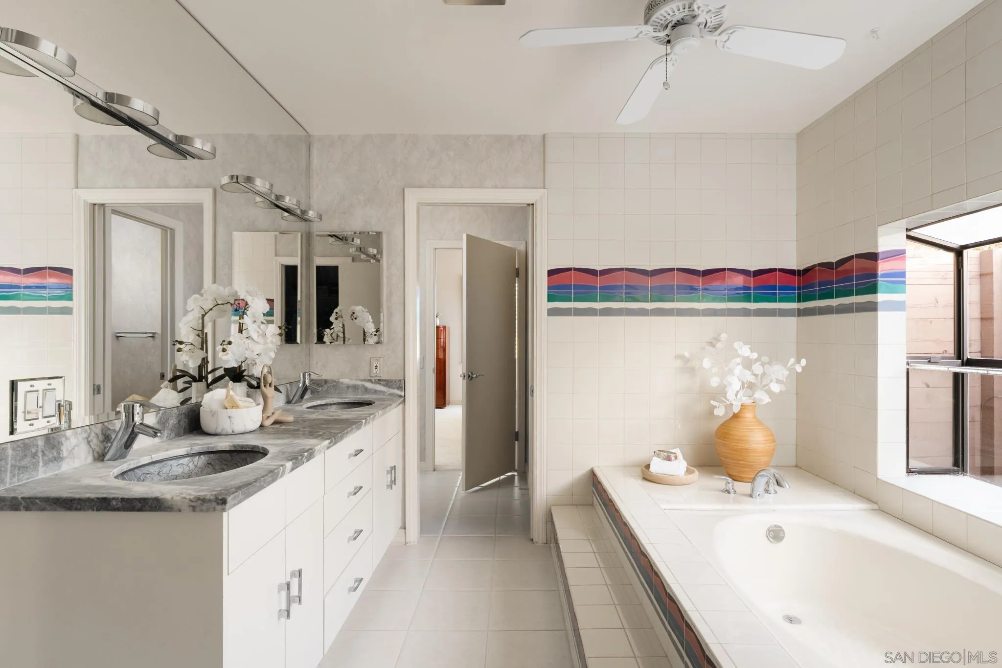https://cdn.realtyfeed.com/cdn/127/260005015/74371e02b5638fbd9416273fcdf7f636.webp