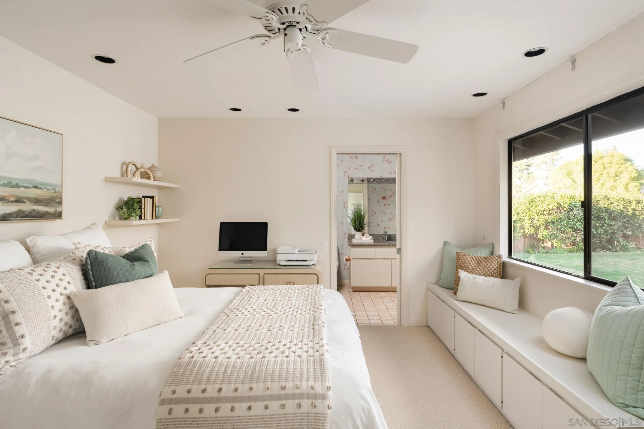 https://cdn.realtyfeed.com/cdn/127/260005015/a00d9350fb0ab1fc6f006419f5f67b42.webp