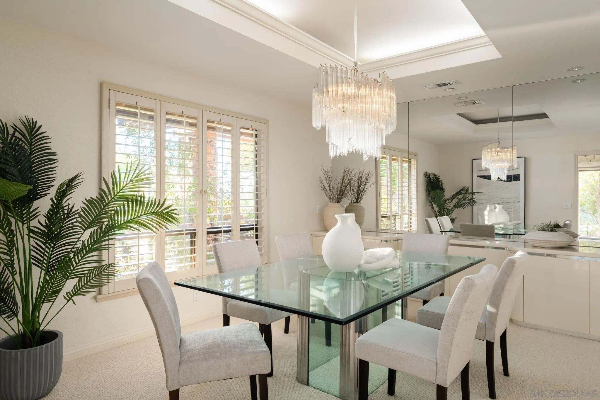 https://cdn.realtyfeed.com/cdn/127/260005015/f472d0a31558e85cbca5b67888c6191f.webp