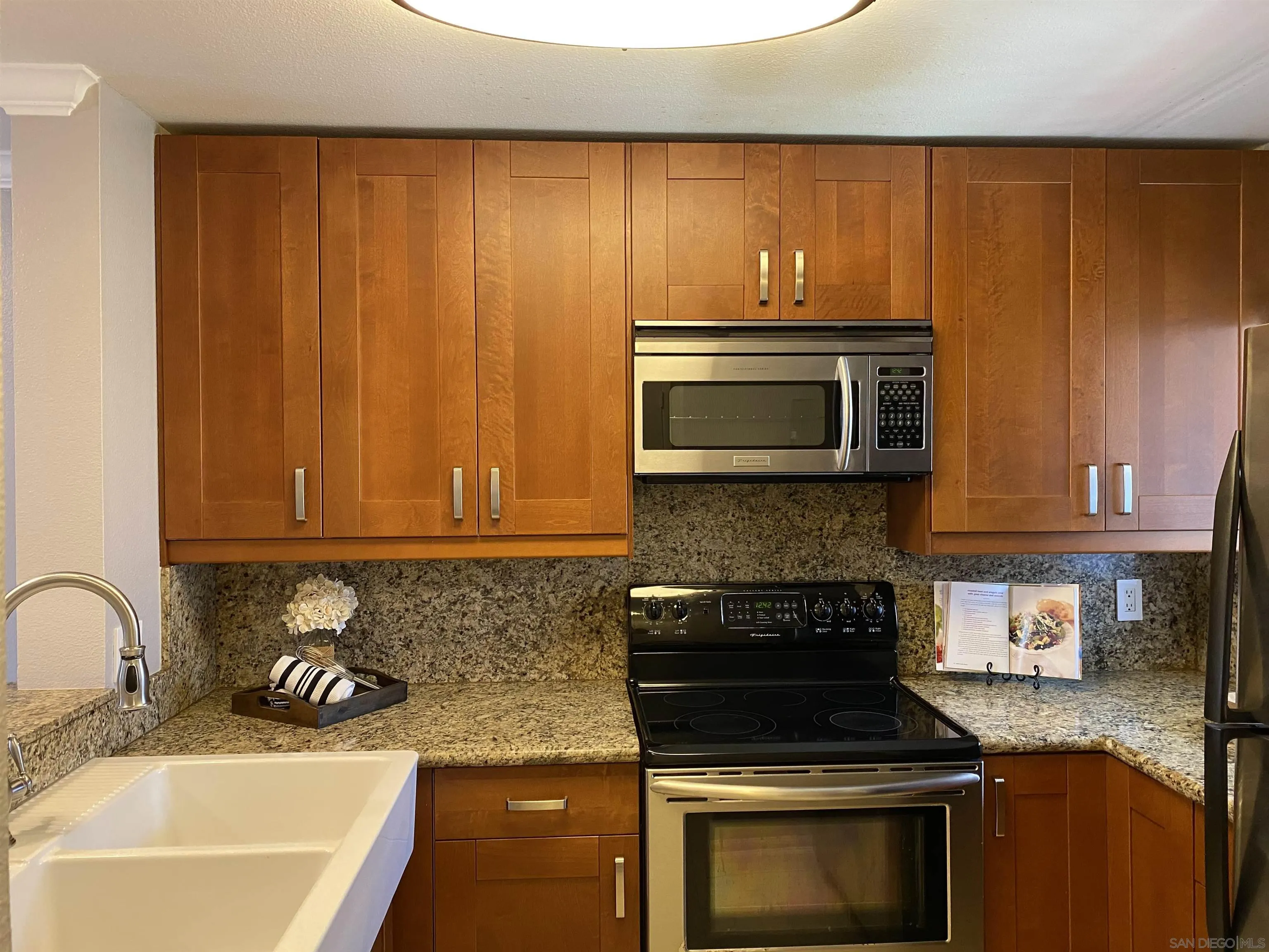 Photo #9: 260005019 Listing: Photo #9