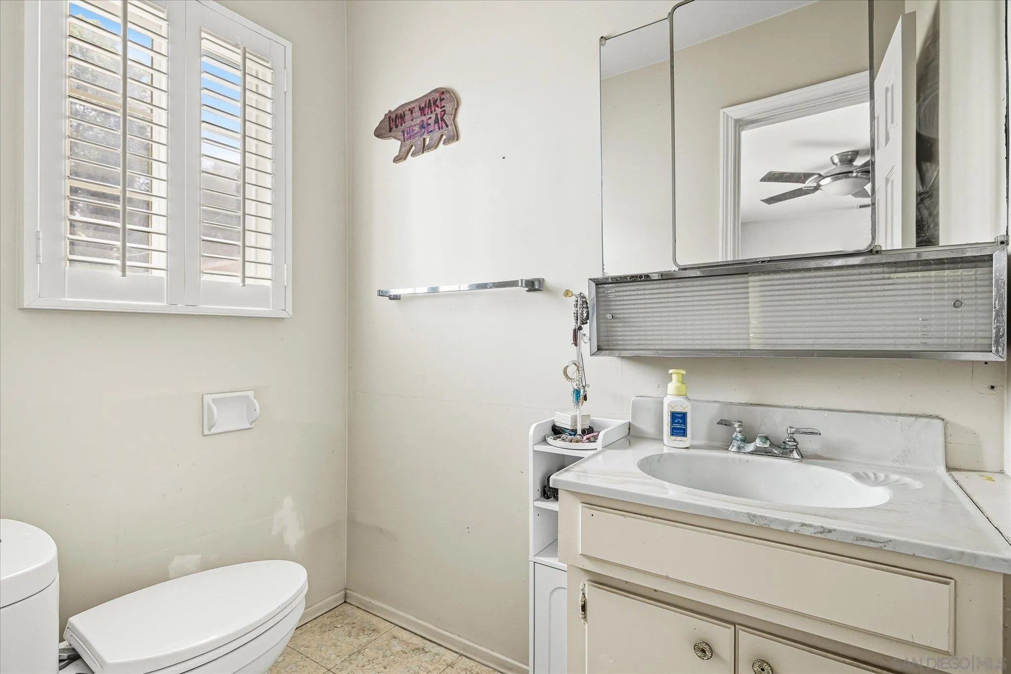 https://cdn.realtyfeed.com/cdn/127/260005031/62bf99ccc756b519035025aa5b06943f.webp