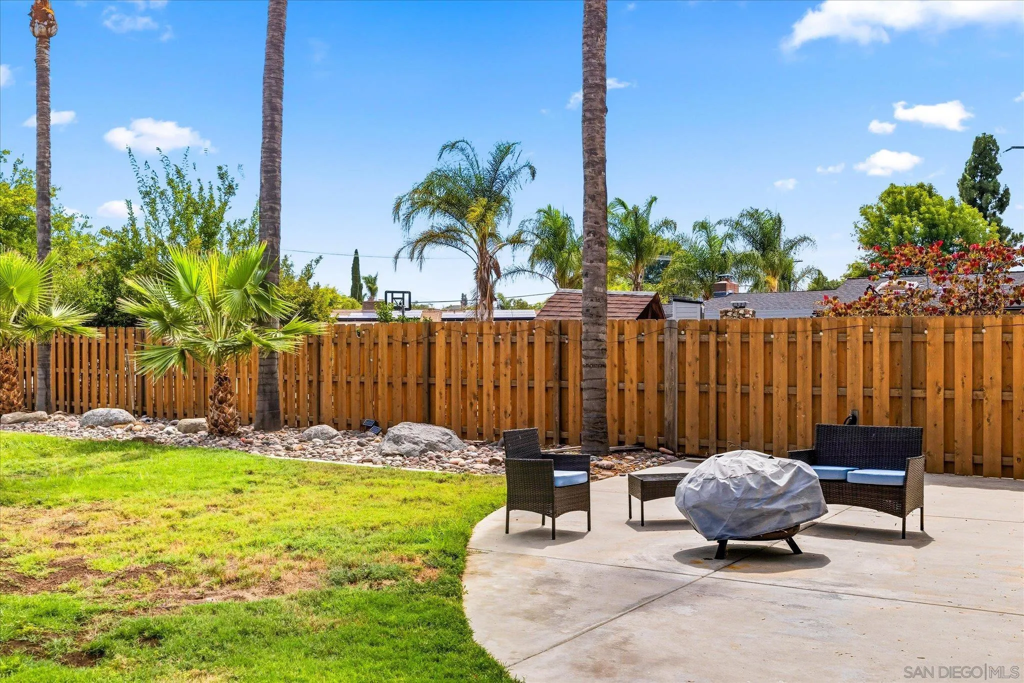 https://cdn.realtyfeed.com/cdn/127/260005031/7ff9492bd04440e3accb67096e28d041.webp