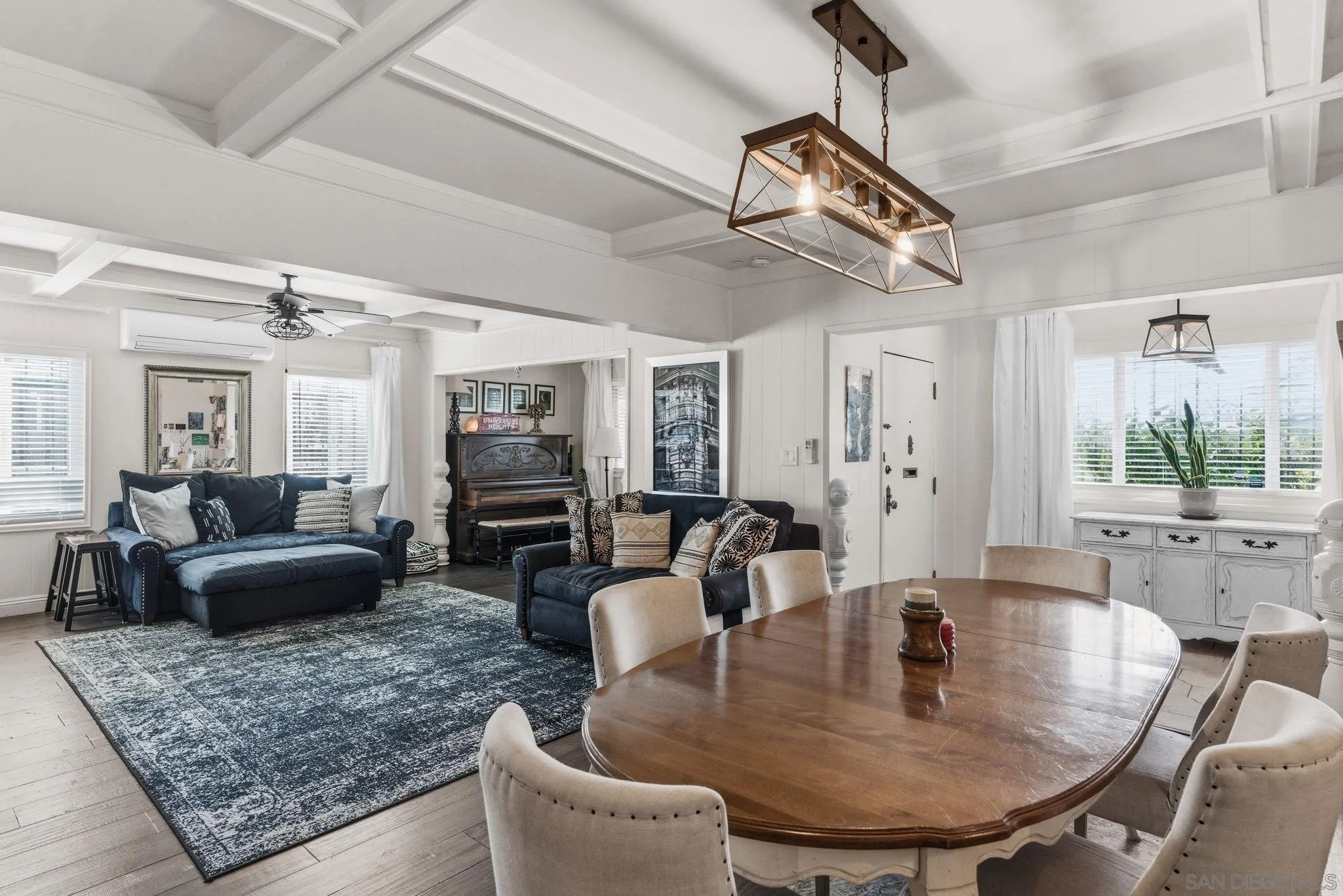 https://cdn.realtyfeed.com/cdn/127/260005032/1bed43925f62dc2041f5bb13c34a652b.webp