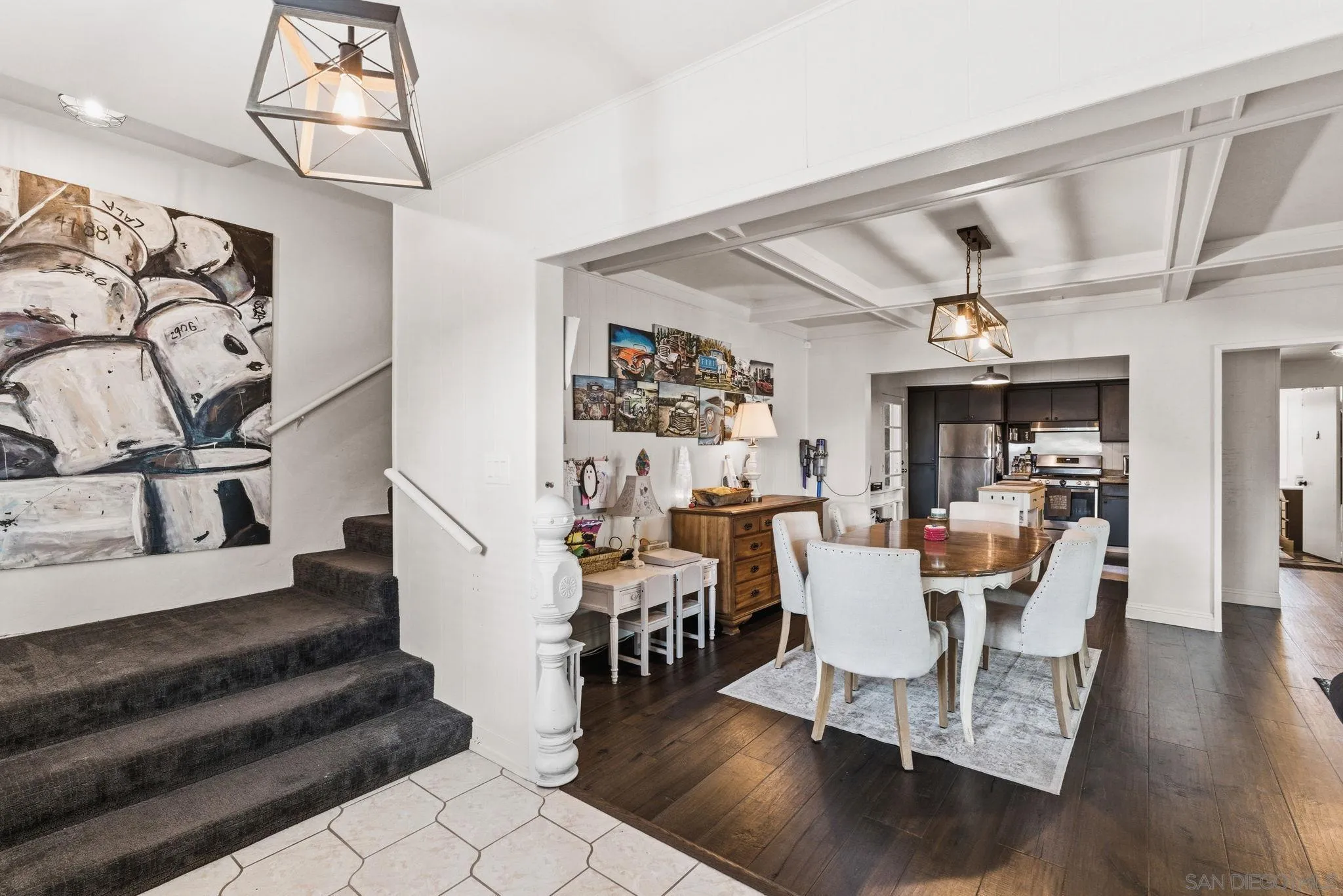 https://cdn.realtyfeed.com/cdn/127/260005032/296c0bf2ee0dac9e02d4049996fe4f11.webp