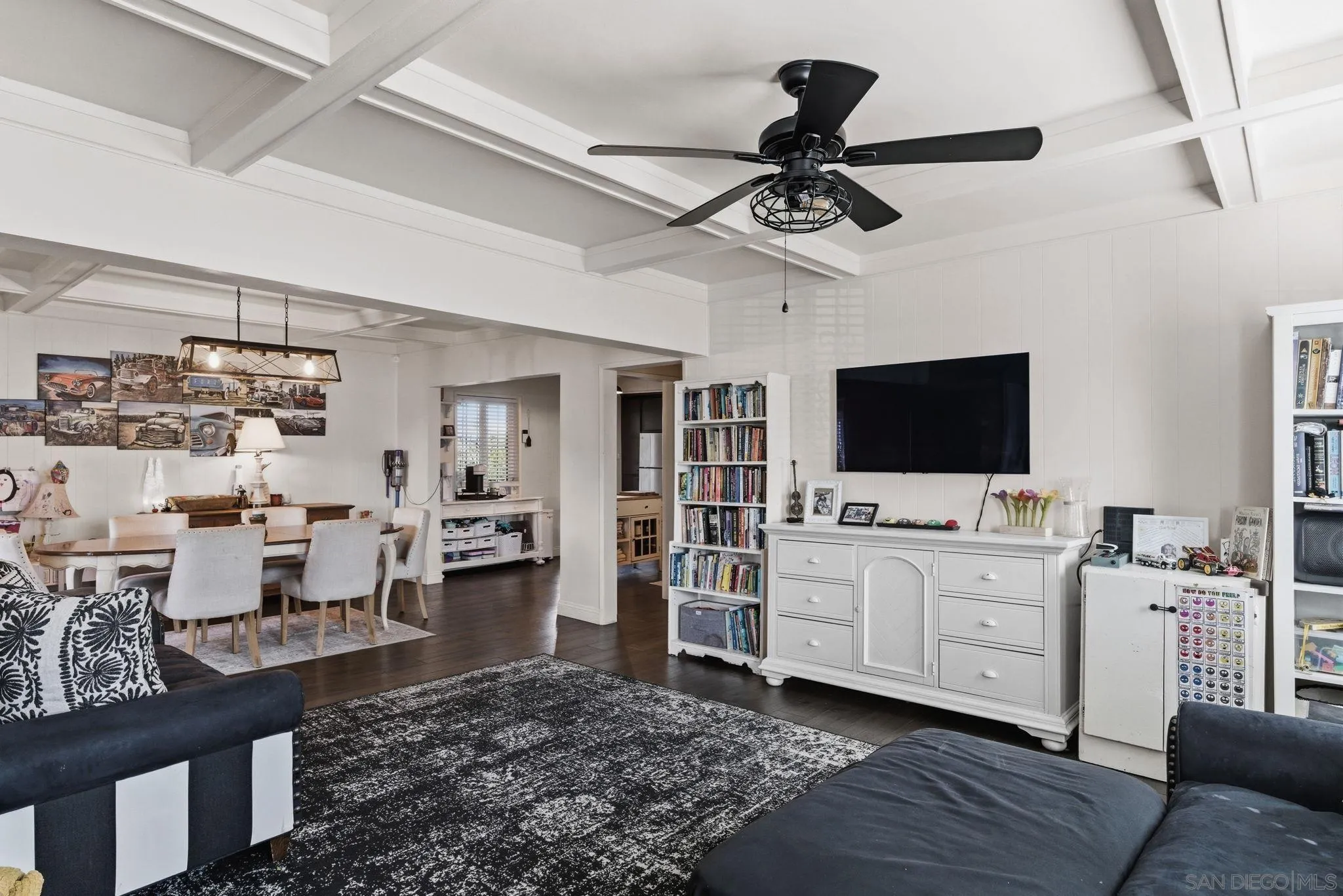 https://cdn.realtyfeed.com/cdn/127/260005032/ad8ba7f5a3cea21d92f33d48c50a94fb.webp