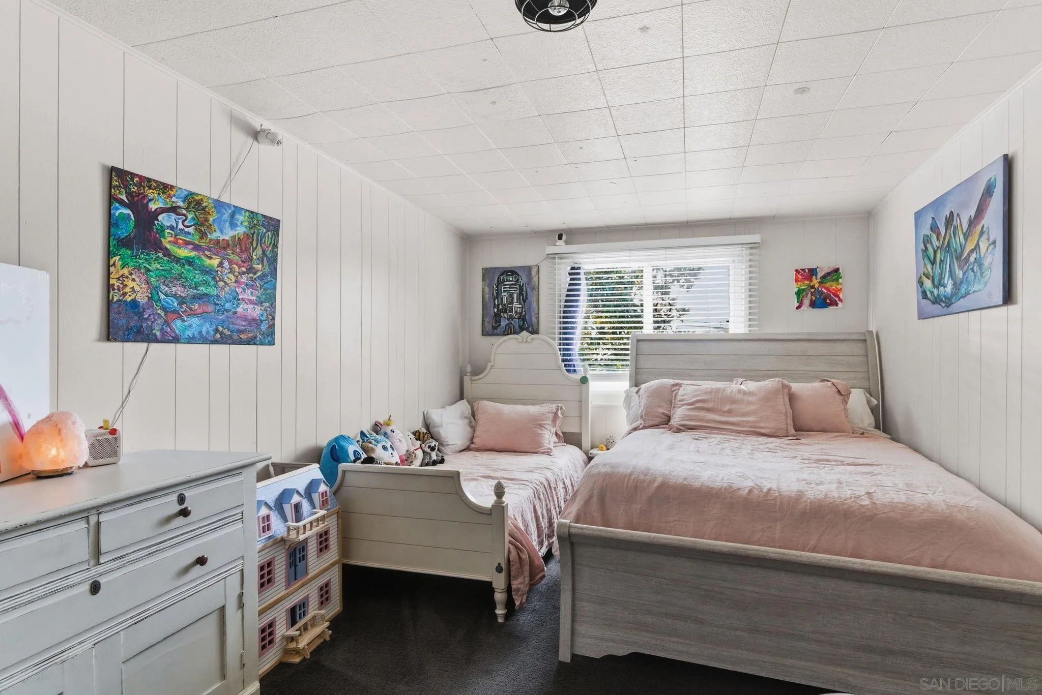 https://cdn.realtyfeed.com/cdn/127/260005032/b81685582ac1a091f4aea4df05c9d9e8.webp
