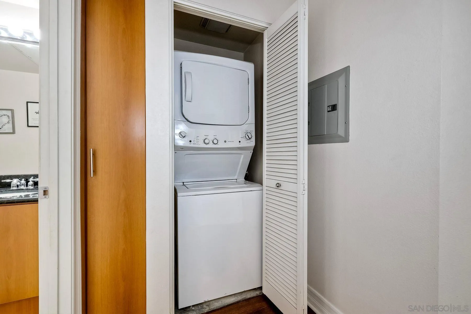 Photo #13: 260005035 Listing: Photo #13