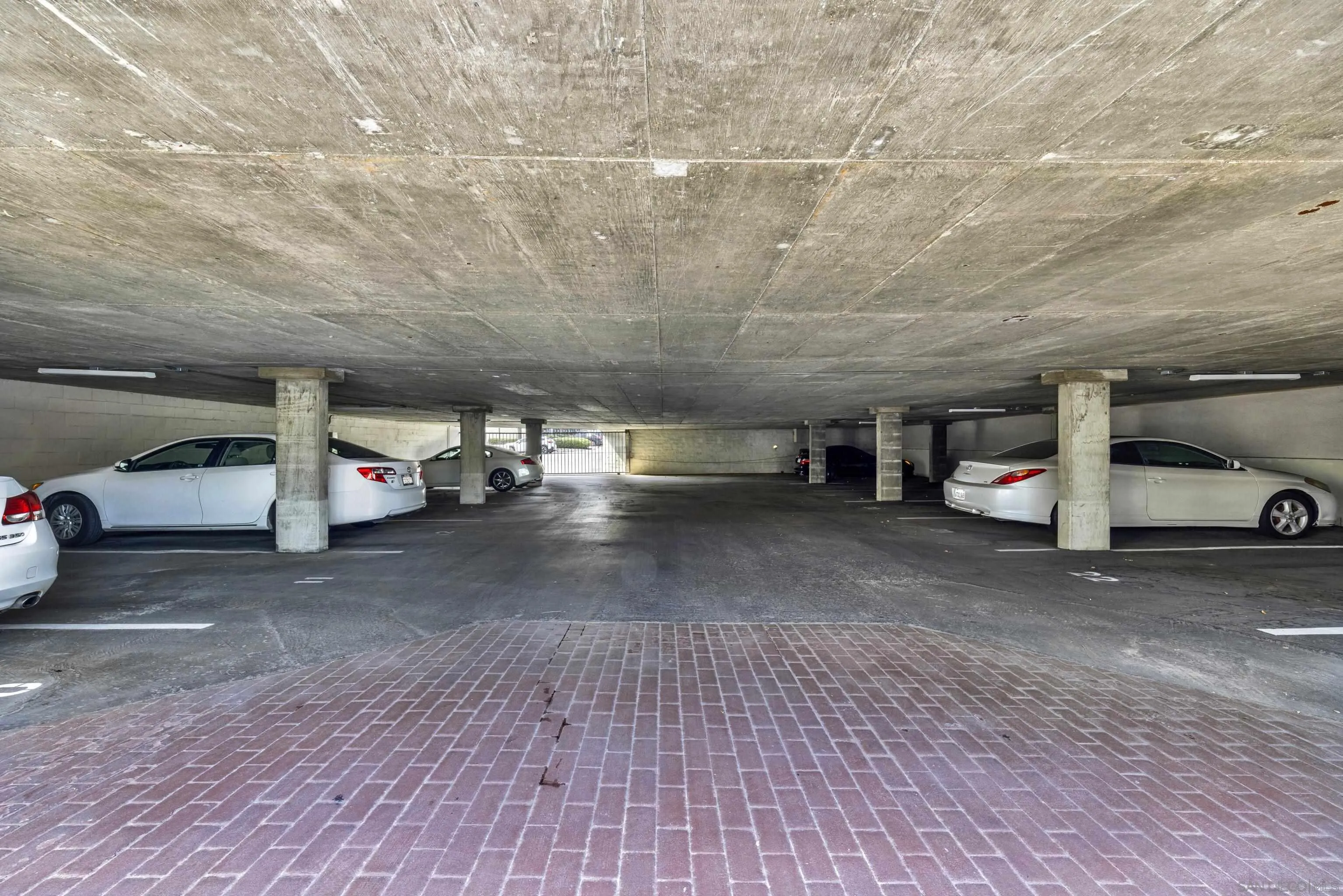 https://cdn.realtyfeed.com/cdn/127/260005039/7c0223dbb605ec140e81ed161213429e.webp