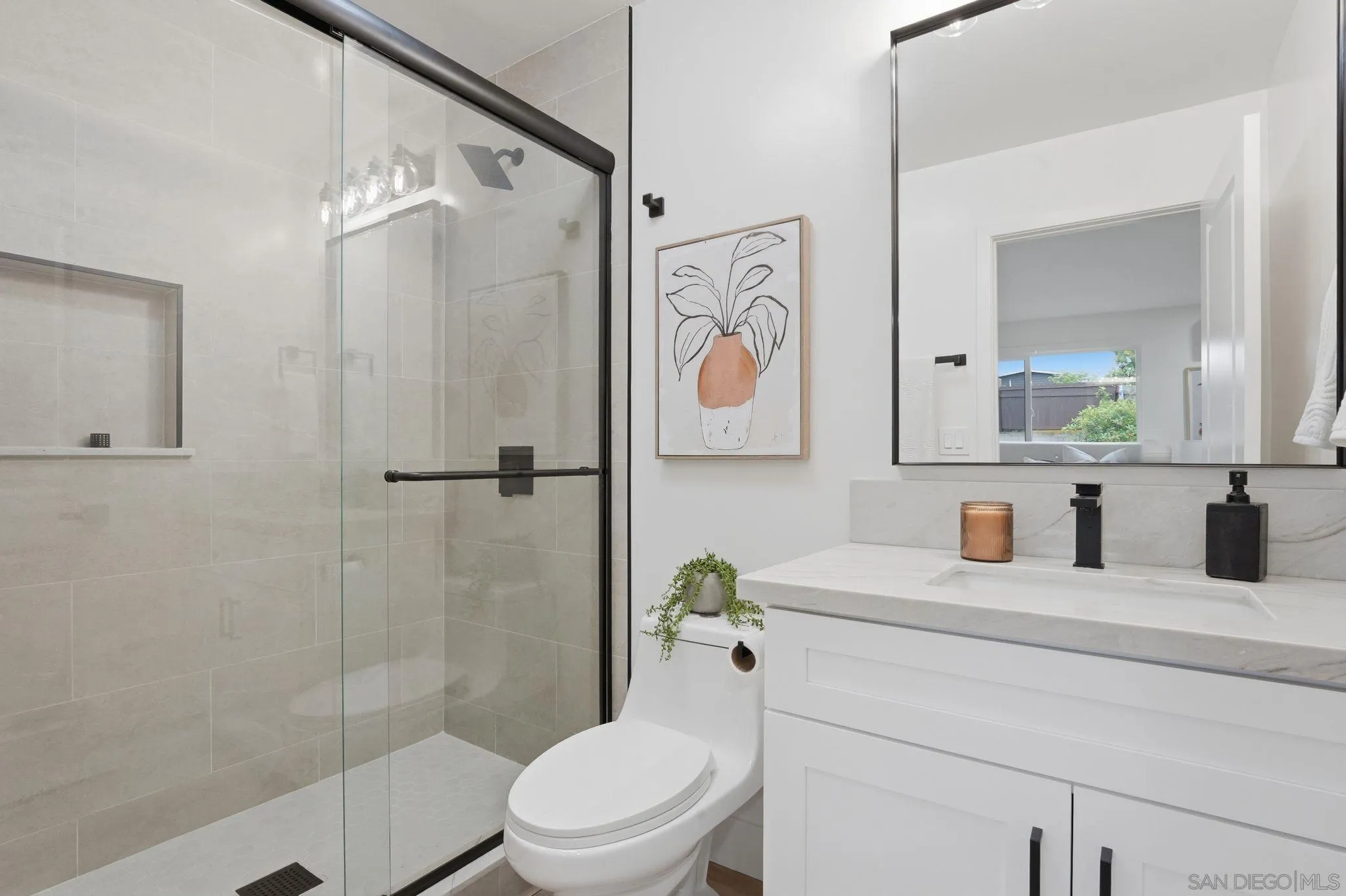https://cdn.realtyfeed.com/cdn/127/260005041/8b5d21cbd3adfbf1b0ea86888c254be3.webp