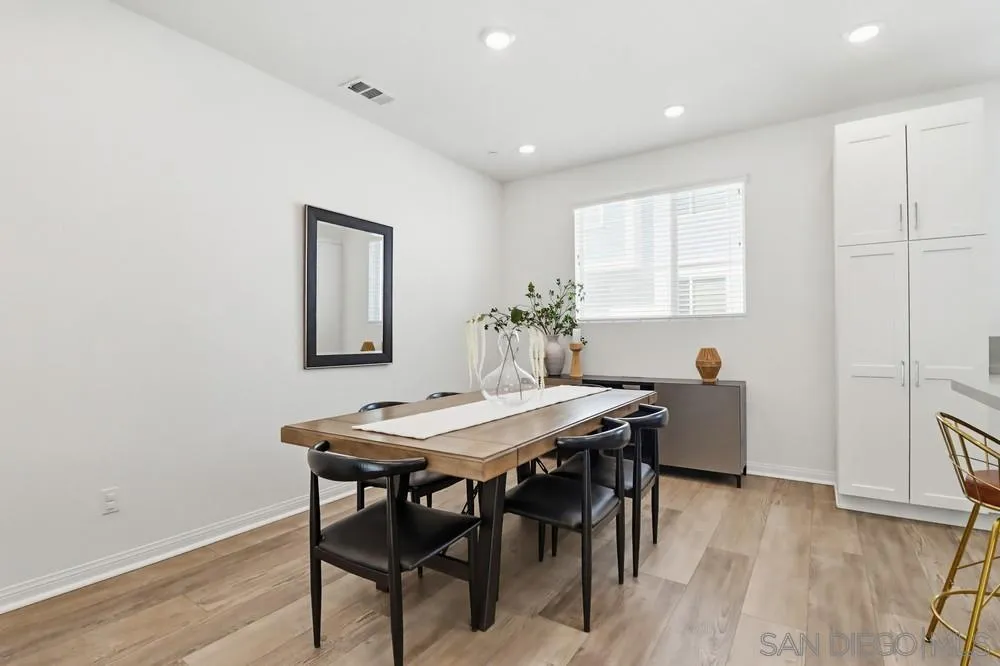 Photo #6: 260005043 Listing: Photo #6