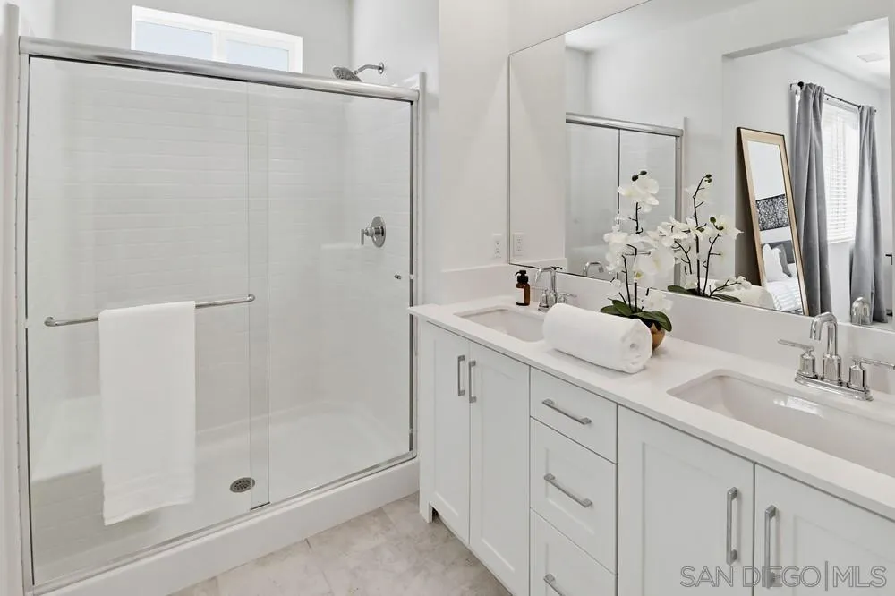 Photo #17: 260005043 Listing: Photo #17