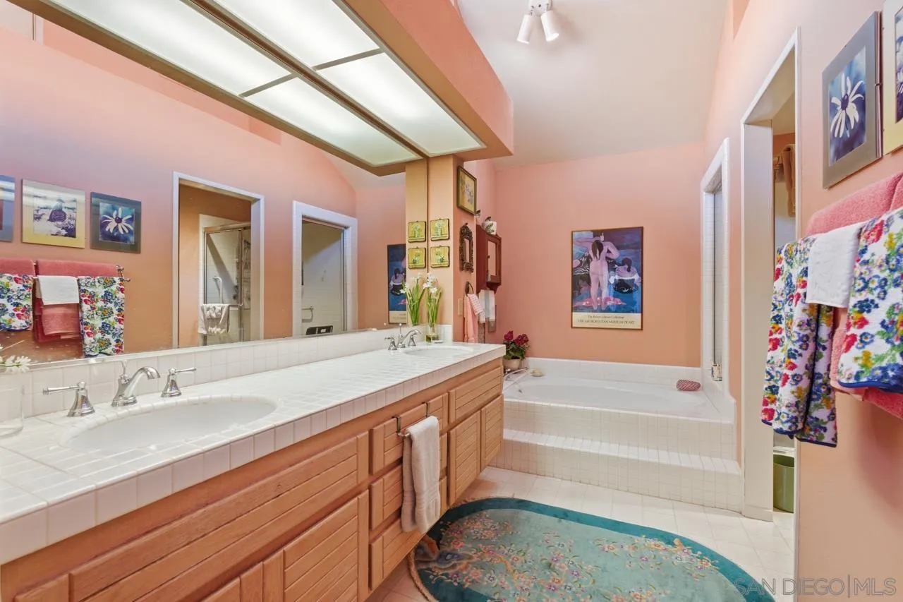 https://cdn.realtyfeed.com/cdn/127/260005049/27cd55f093a0e0eab048394fc959c105.webp
