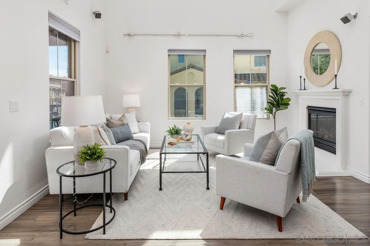 https://cdn.realtyfeed.com/cdn/127/260005051/51236daba2b733a36c1df5c5be918f73.webp