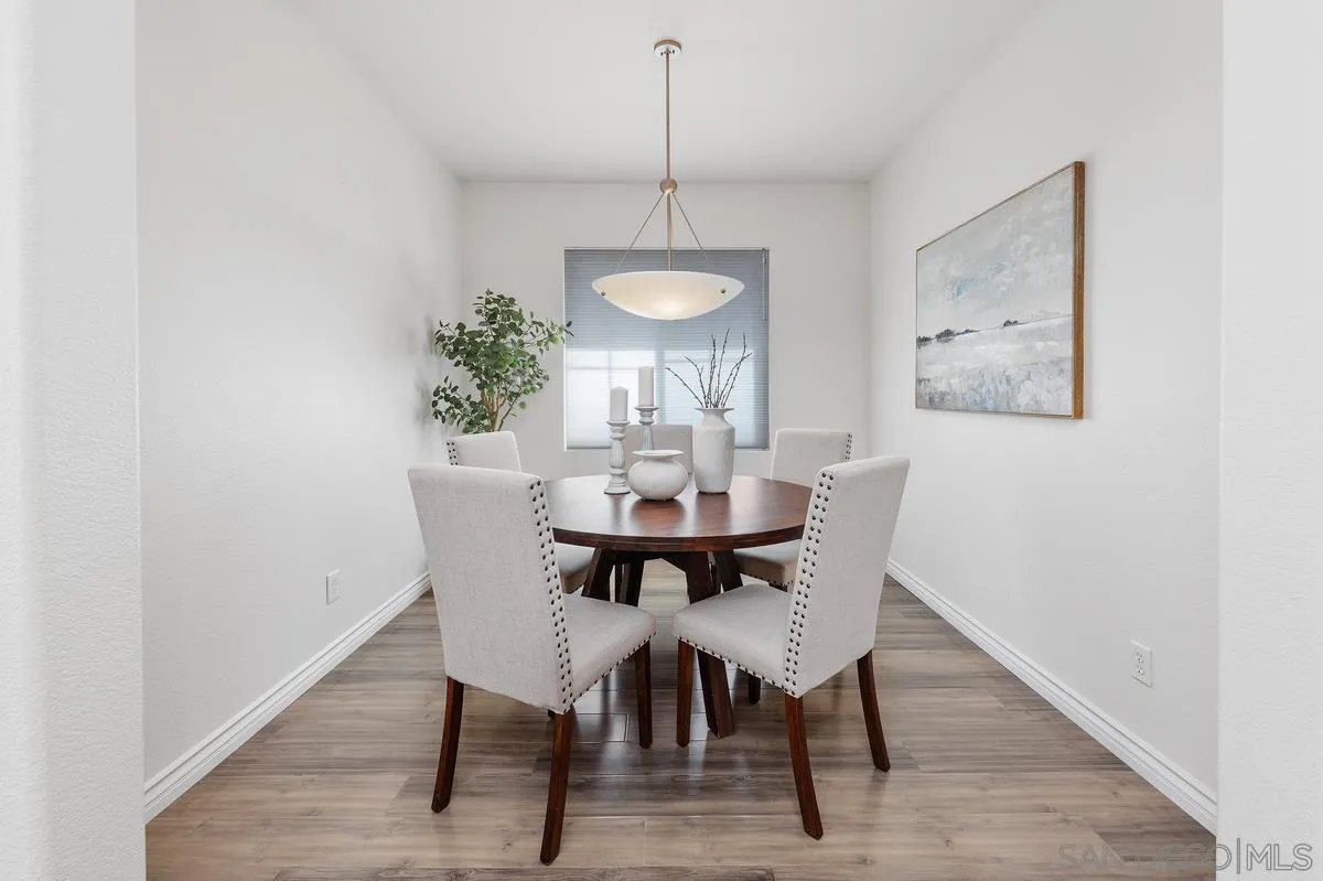 https://cdn.realtyfeed.com/cdn/127/260005051/e50acb1f9eaafba414ec6b8c2c7fc9cb.webp