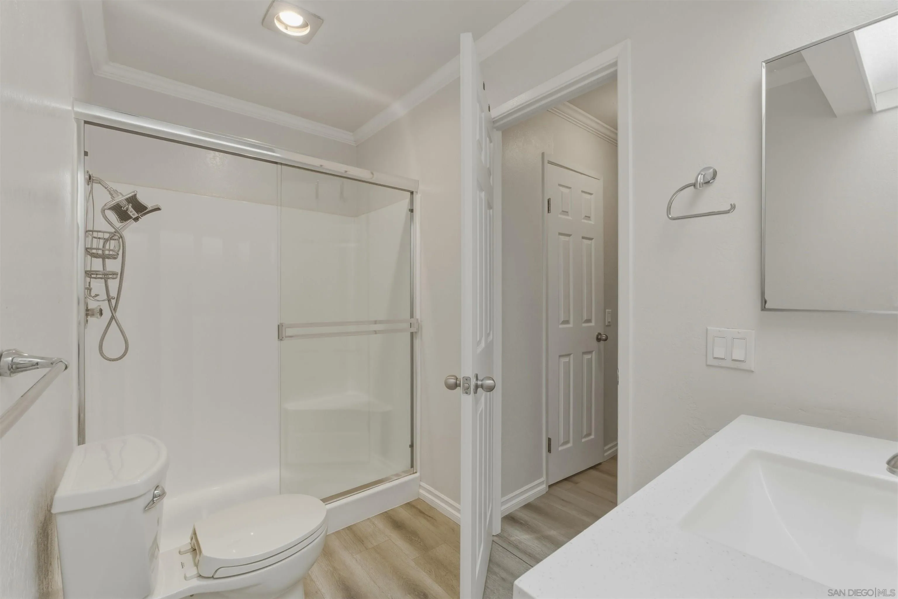 Photo #13: 260005054 Listing: Photo #13