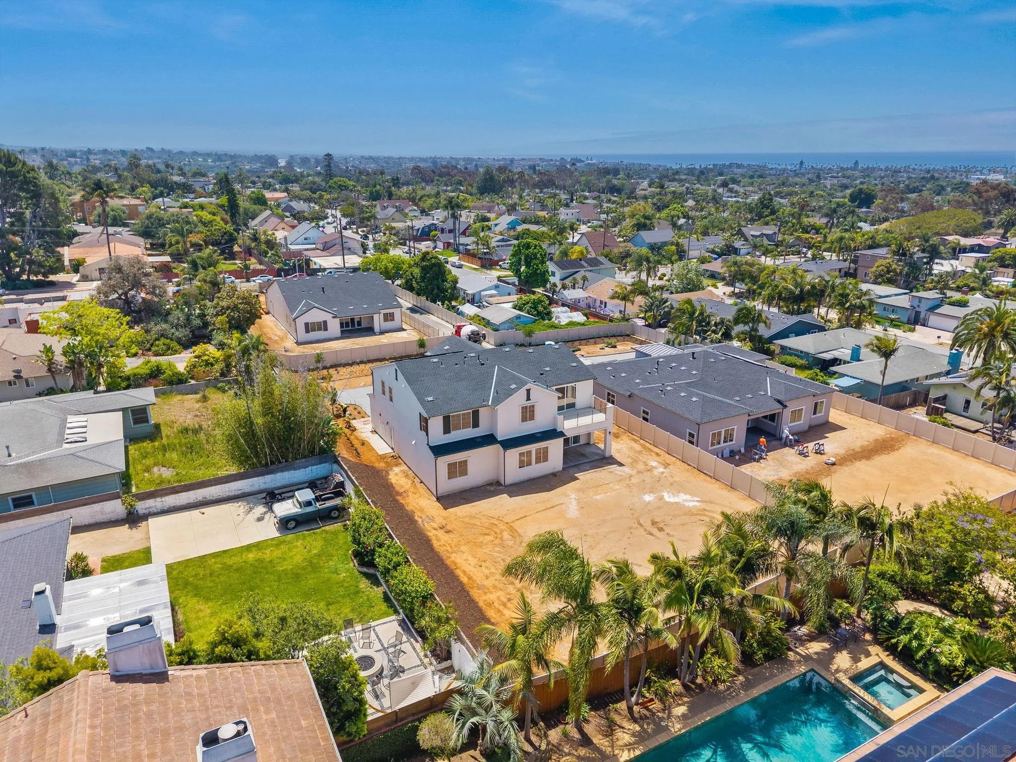 https://cdn.realtyfeed.com/cdn/127/260005058/039a58fee01b637d142c8ee4ef59884c.webp