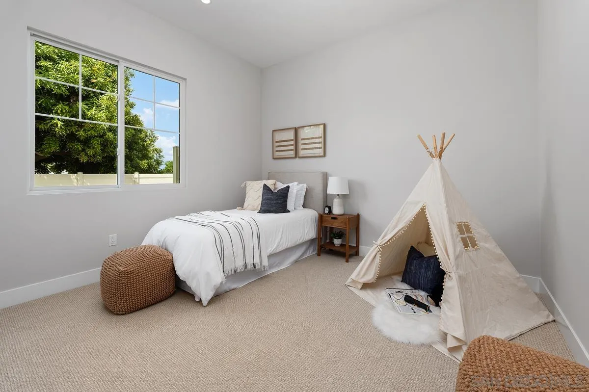https://cdn.realtyfeed.com/cdn/127/260005058/37c7f27f3da1f8b0d5cf71228c376ce2.webp