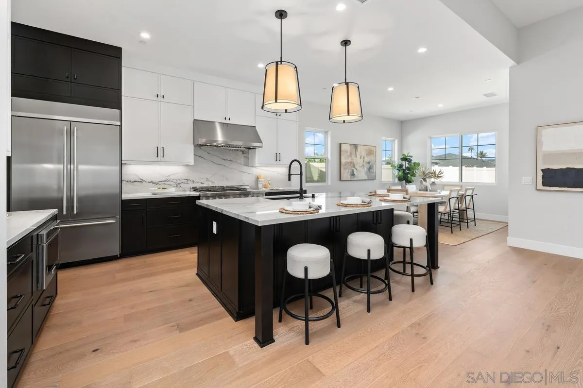 https://cdn.realtyfeed.com/cdn/127/260005058/45560f55fabdbd8f4169bfbc2f5028c3.webp