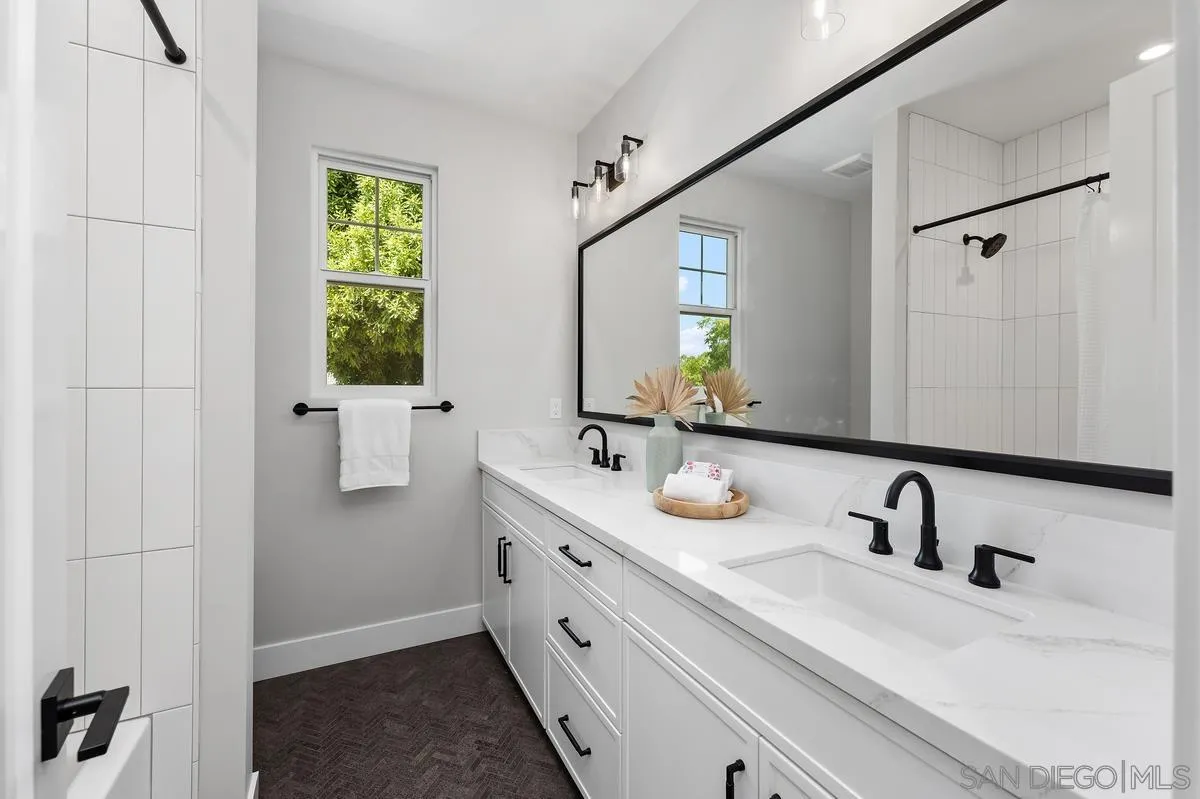 https://cdn.realtyfeed.com/cdn/127/260005058/662a620415ec3d0da23f40c934a20eda.webp