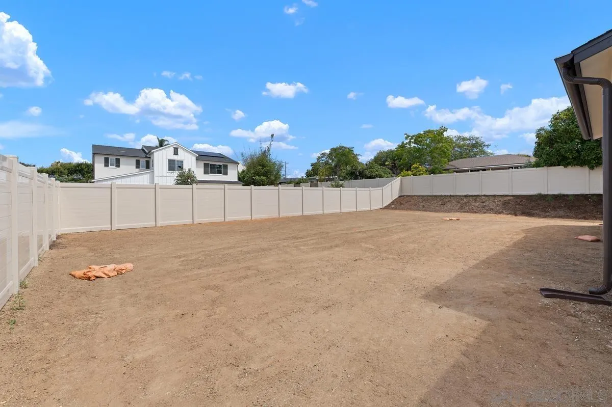 https://cdn.realtyfeed.com/cdn/127/260005058/b99f29beec424b8a1cda23cc67e76ff9.webp