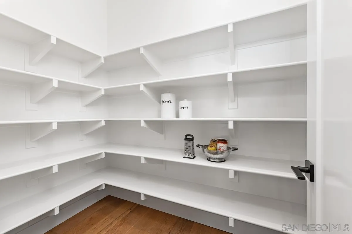 https://cdn.realtyfeed.com/cdn/127/260005058/bdd0502e5f81984c64f72fc0b6ddd829.webp