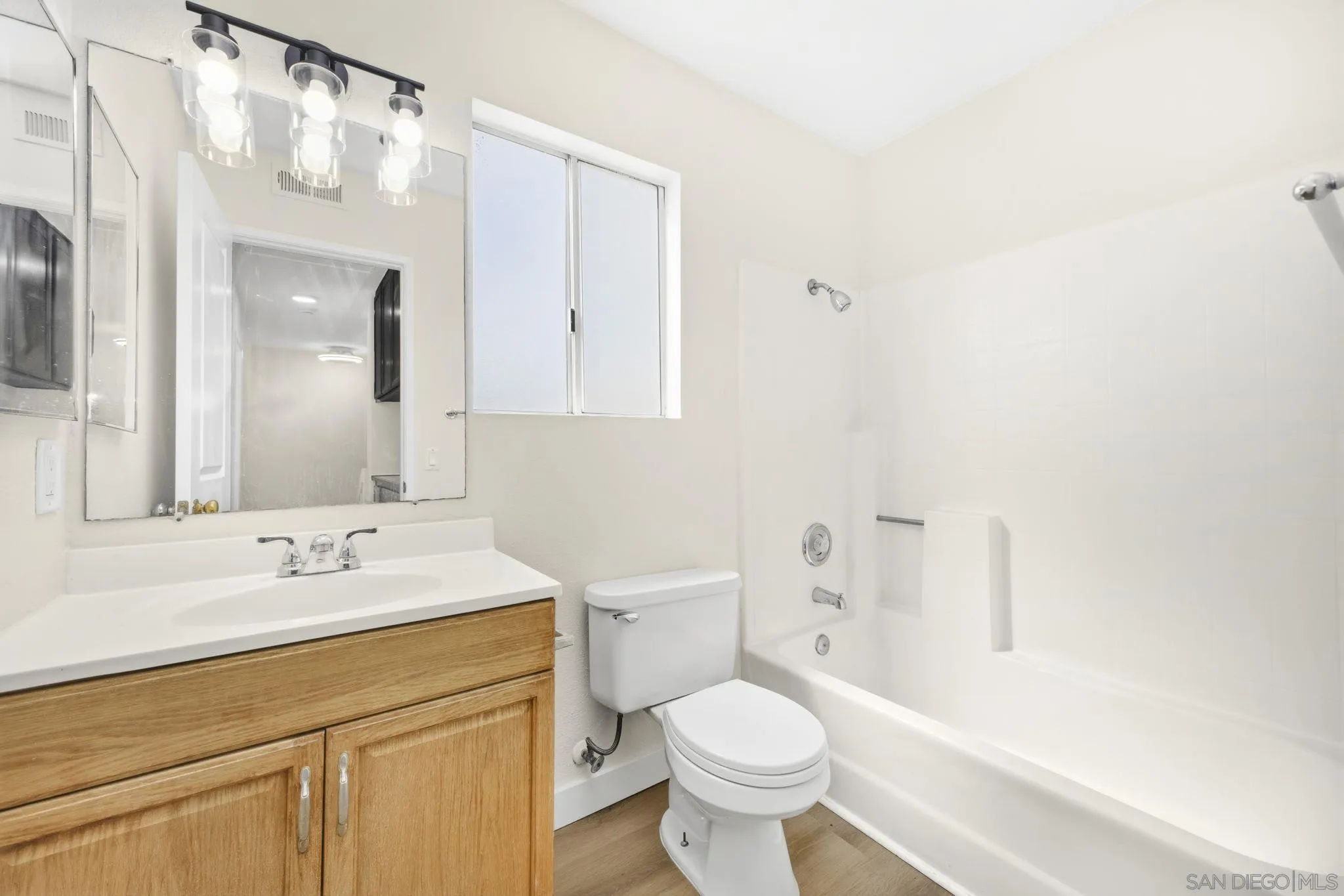 Photo #20: 260005059 Listing: Photo #20