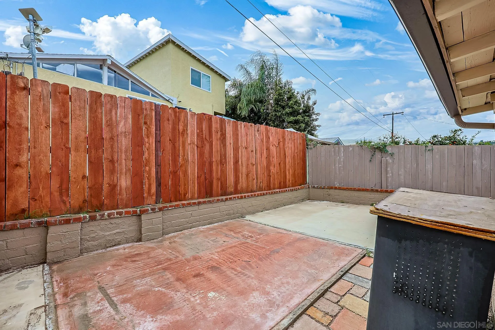 https://cdn.realtyfeed.com/cdn/127/260005060/8240e61b7f2407ce9c7d39640e6b9ec1.webp