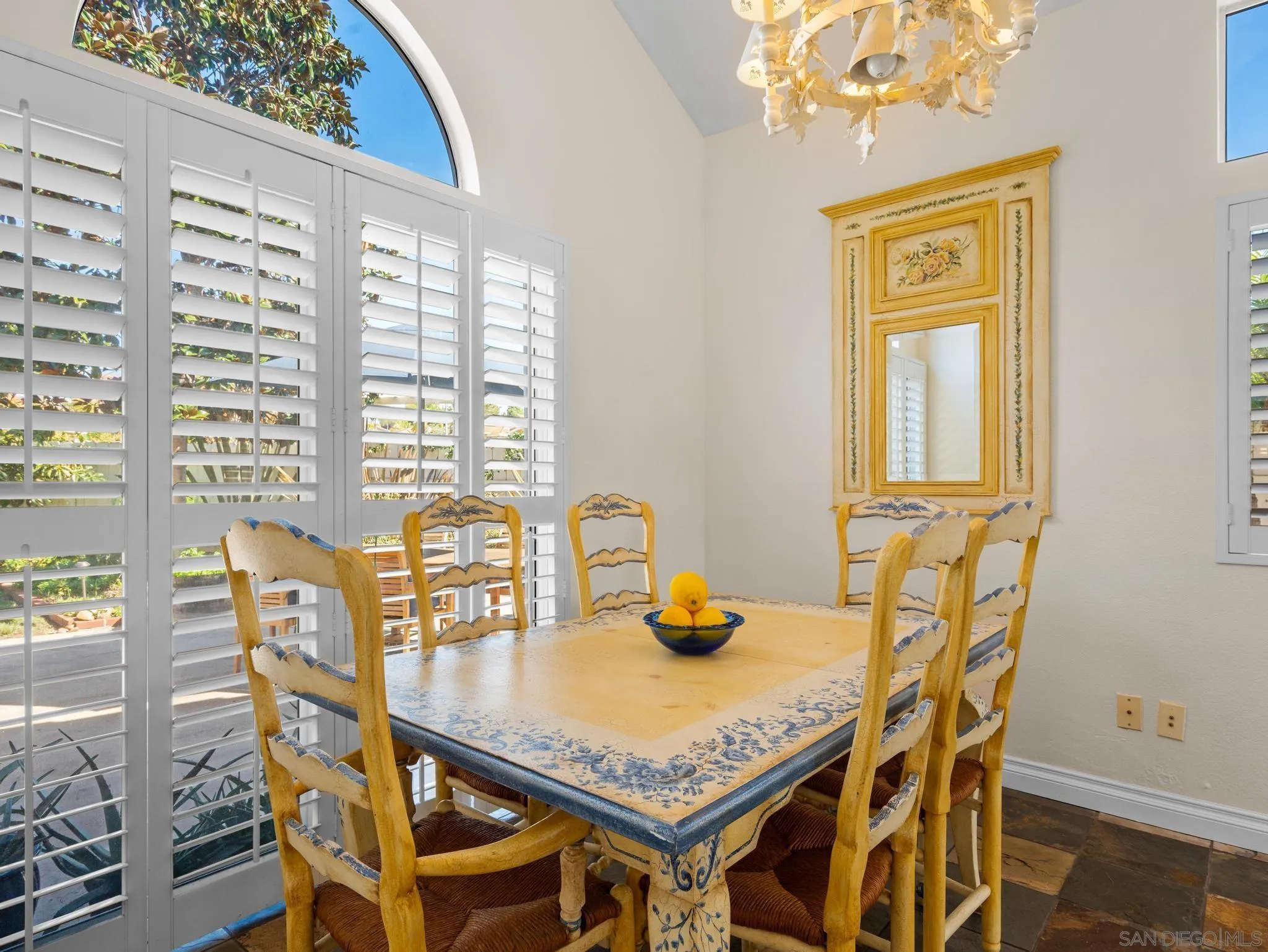 https://cdn.realtyfeed.com/cdn/127/260005067/2e74e63242f0b0b838813e1994b010f8.webp
