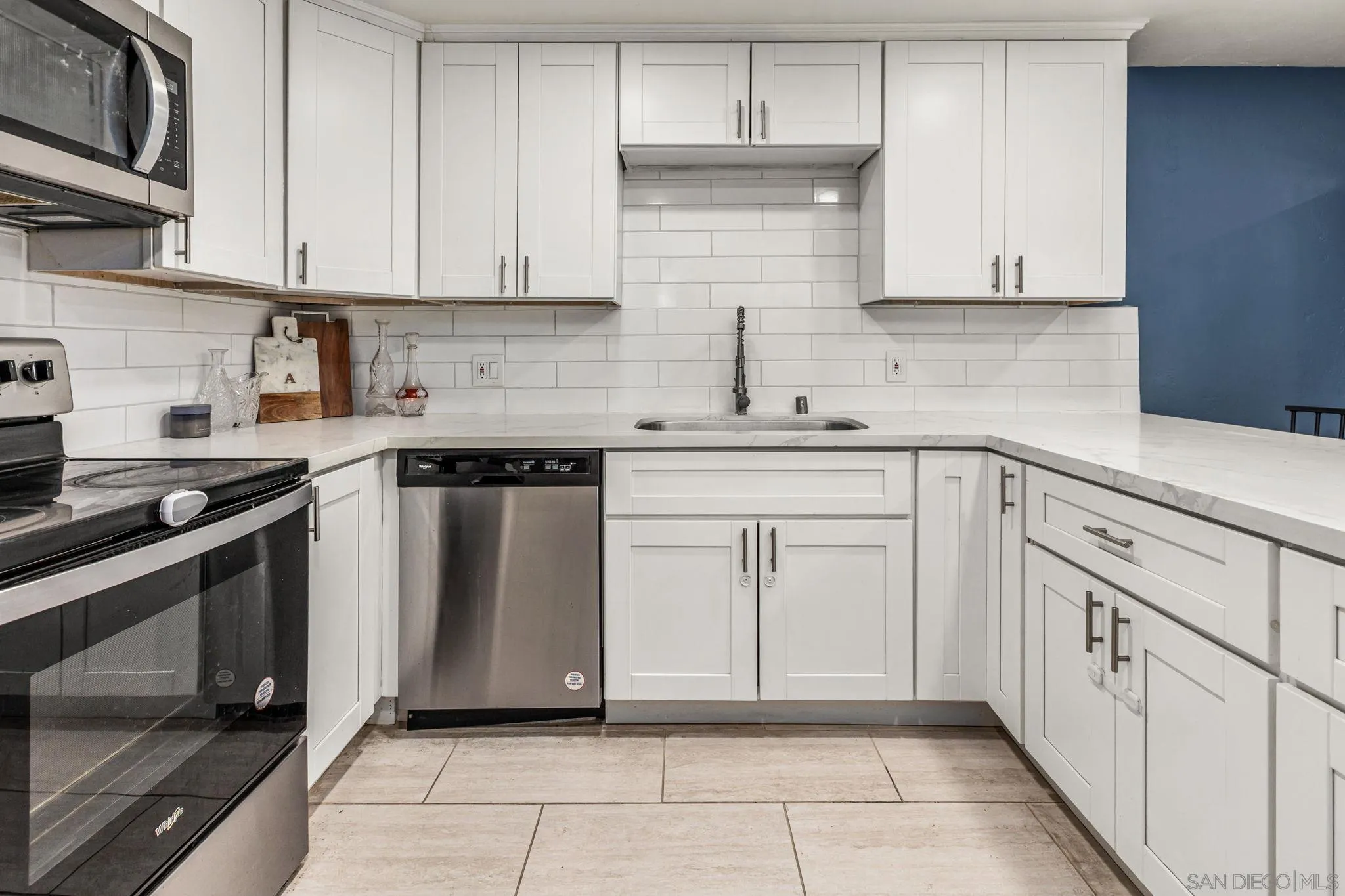 https://cdn.realtyfeed.com/cdn/127/260005070/e777b56500fb08b8363763017384eef7.webp