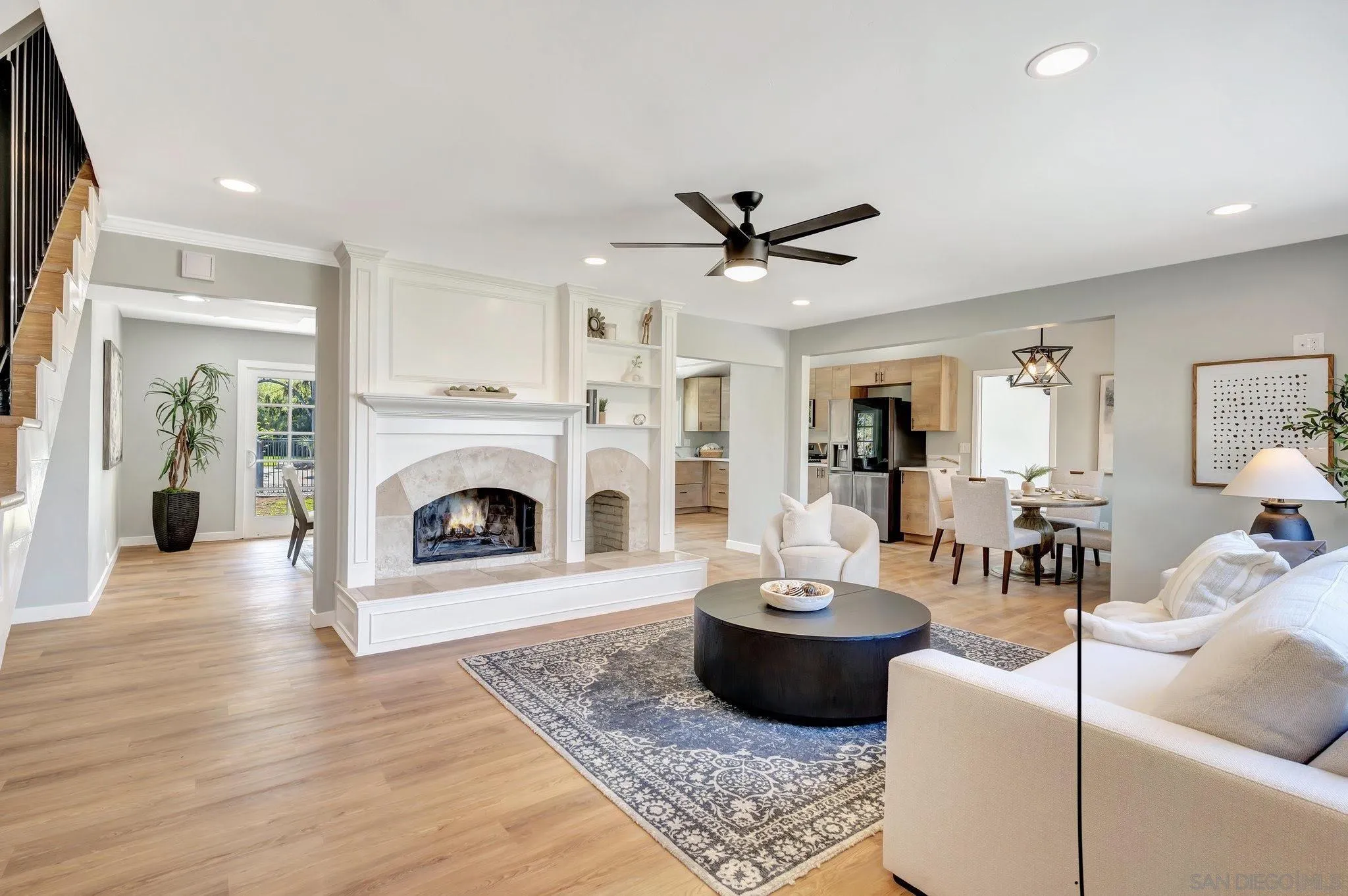 https://cdn.realtyfeed.com/cdn/127/260005073/5e06f95a49b48b4521adceed07c767f1.webp