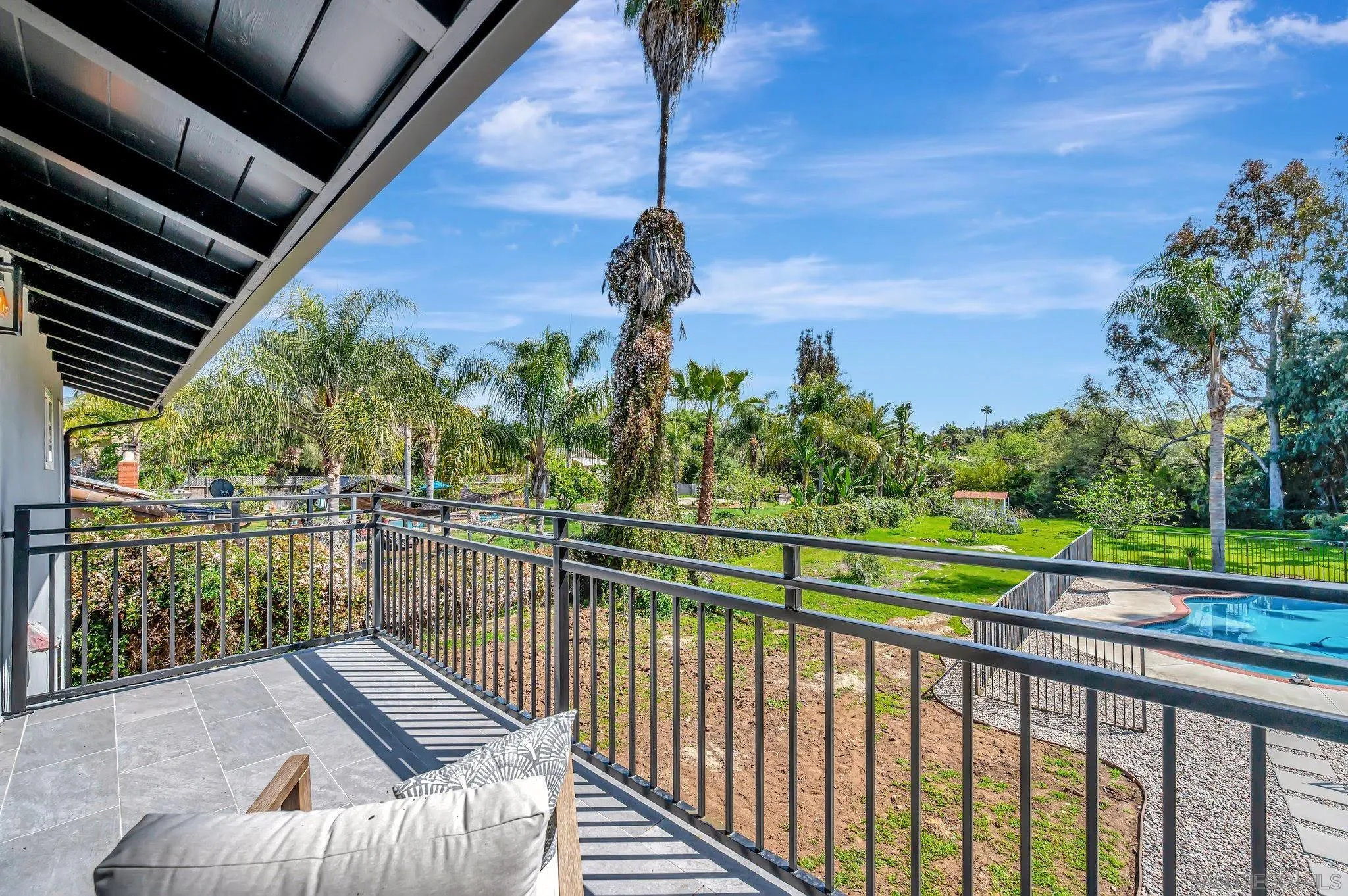 https://cdn.realtyfeed.com/cdn/127/260005073/c14551740d3204f5153a9663bf6bd852.webp