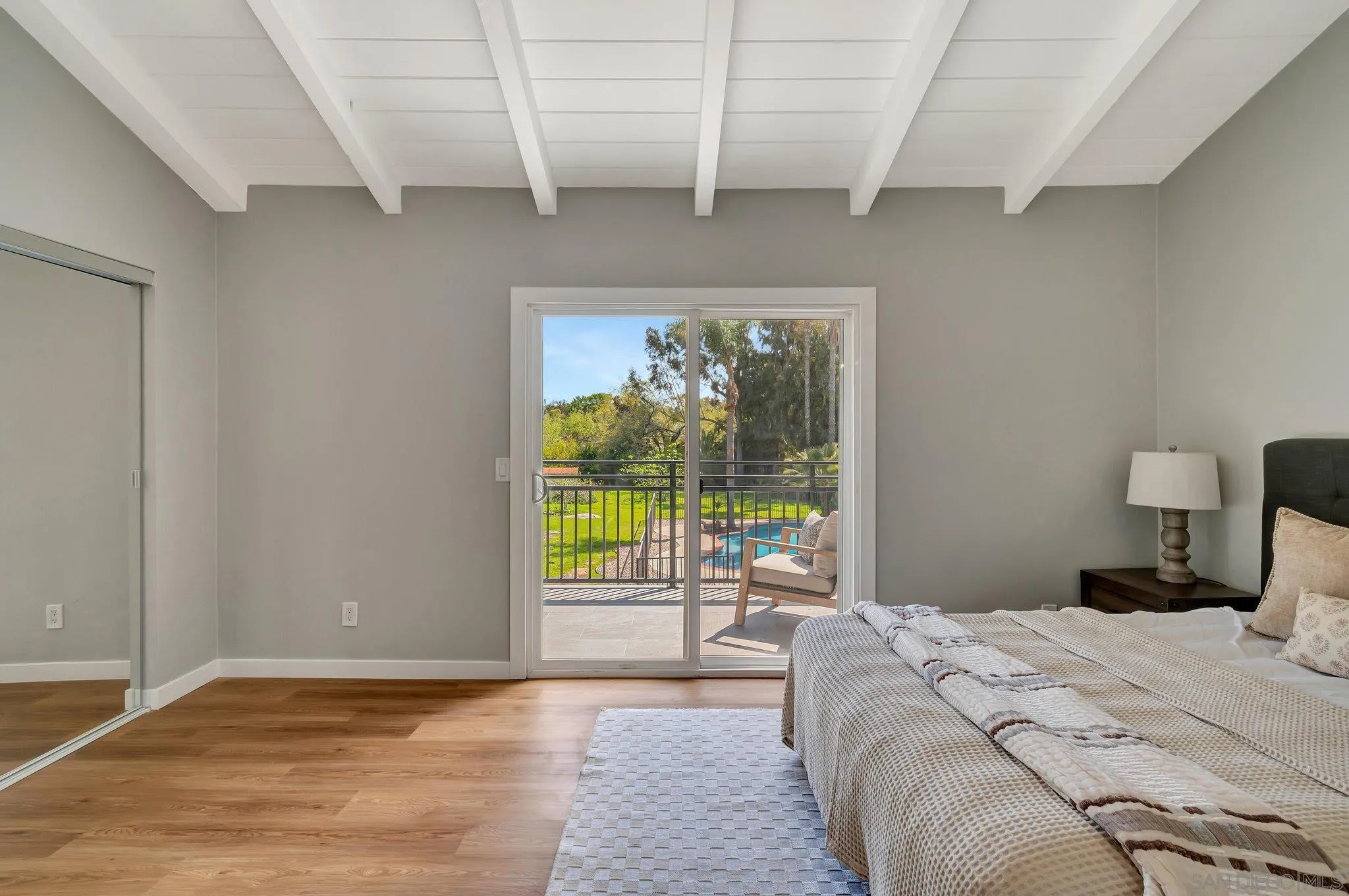 https://cdn.realtyfeed.com/cdn/127/260005073/e3e6cad1376c33a050eb57ae67b61cb0.webp