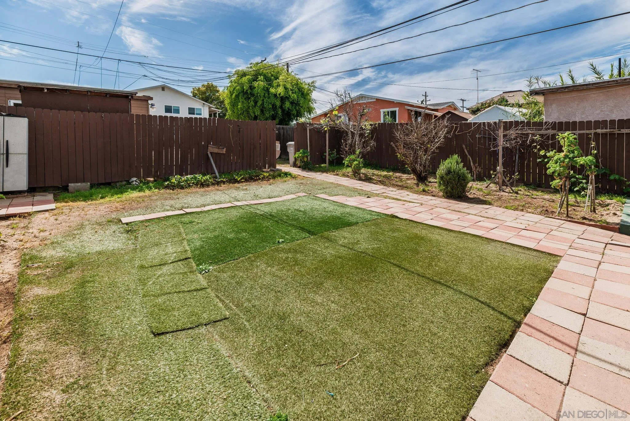 https://cdn.realtyfeed.com/cdn/127/260005076/99126e15d7dc3825149cc29e6a805a57.webp