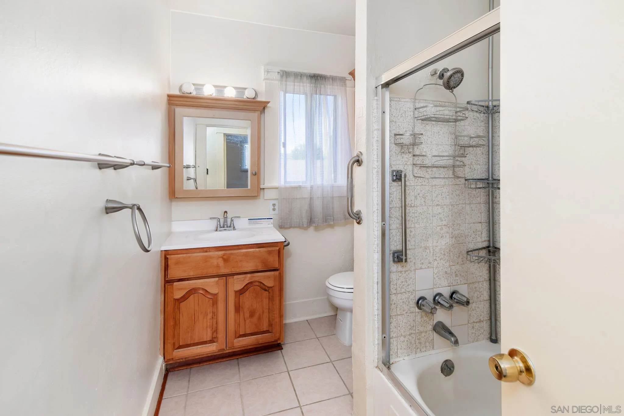 https://cdn.realtyfeed.com/cdn/127/260005076/b074cac7e85e3cc2626d068dd0018c0b.webp