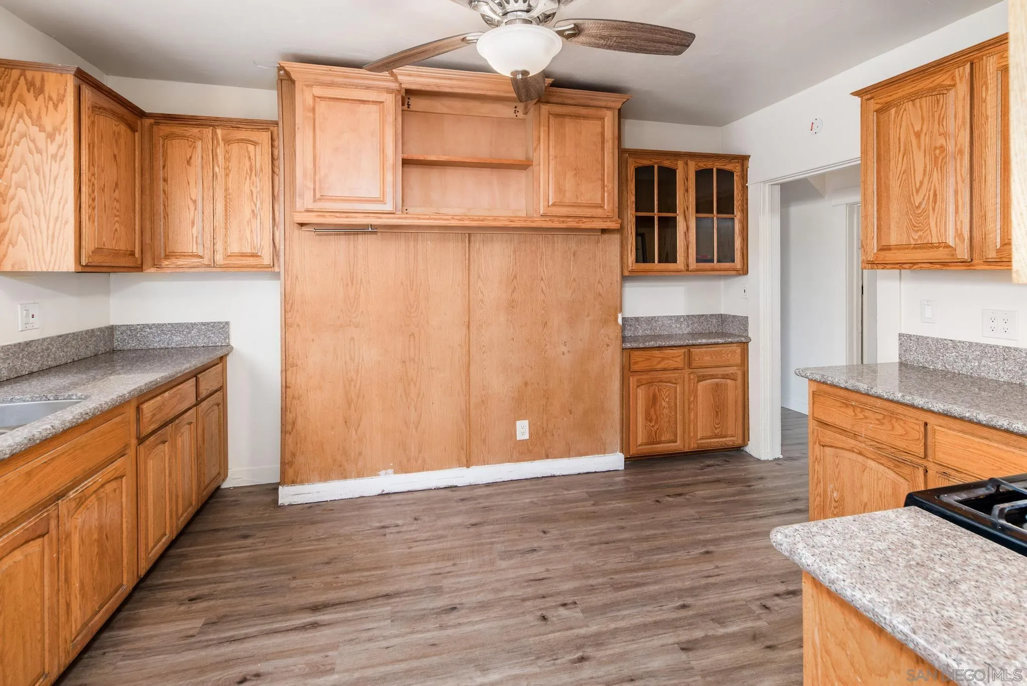 https://cdn.realtyfeed.com/cdn/127/260005076/d79bce25dc3bc794227b22603c9a94c4.webp