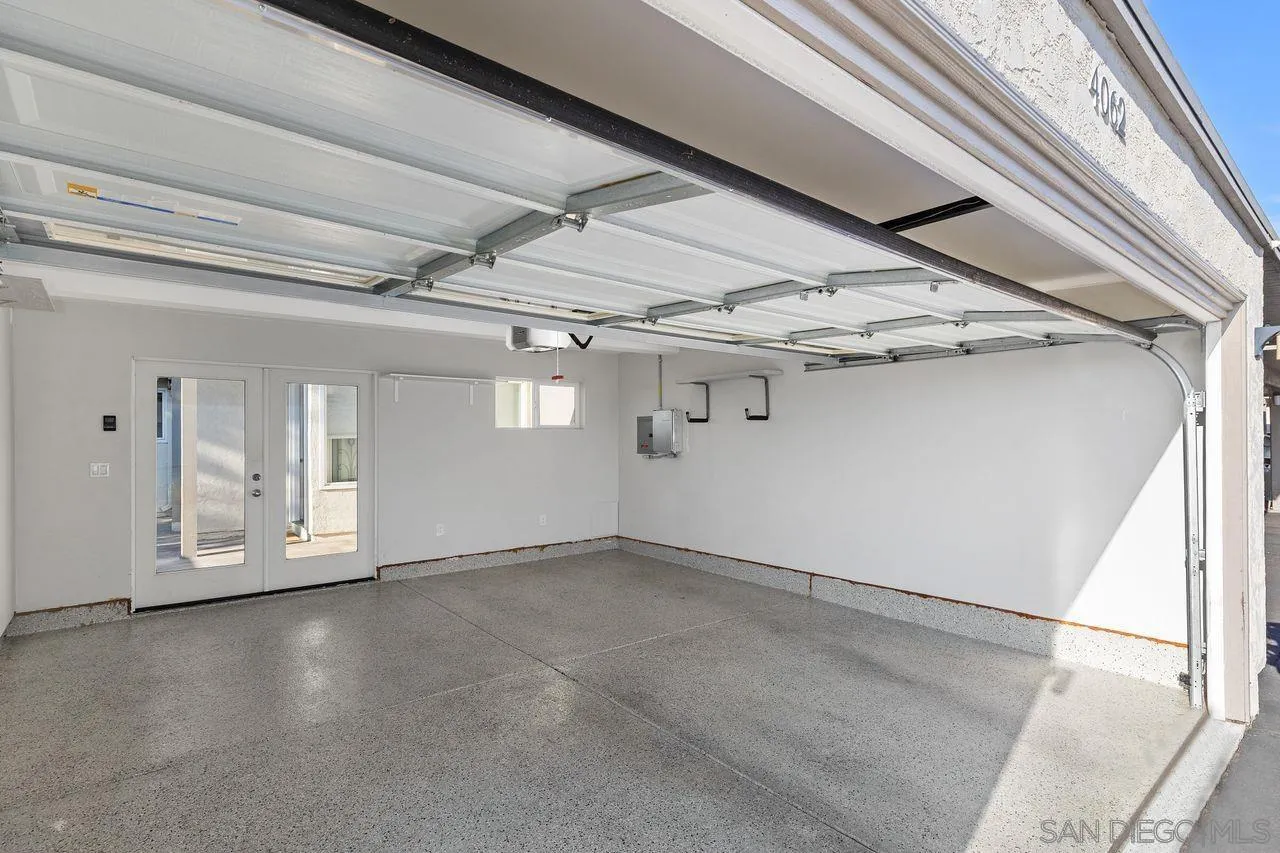 https://cdn.realtyfeed.com/cdn/127/260005077/96b7360f639234dd1eddfbc5a32cc671.webp