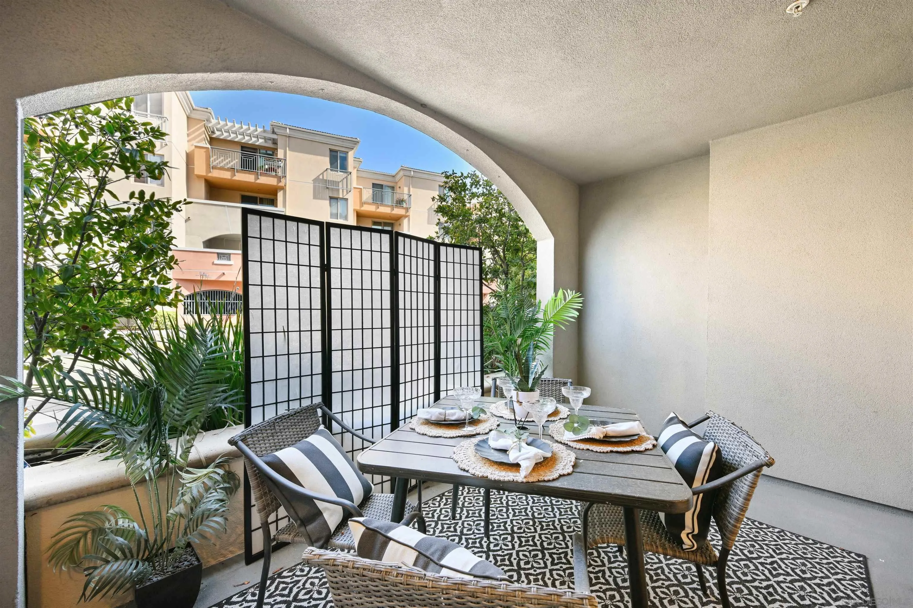 https://cdn.realtyfeed.com/cdn/127/260005081/04f2d633dd1ae29ff0516e9cadc2d432.webp