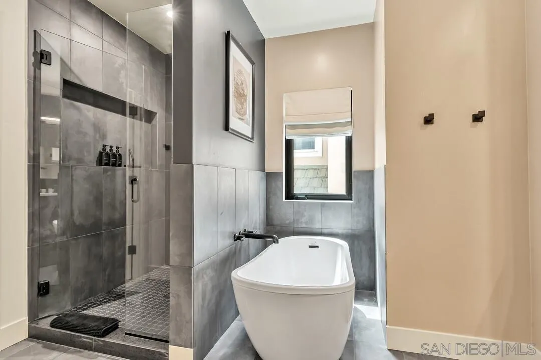 Photo #5: 260005083 Listing: Photo #5