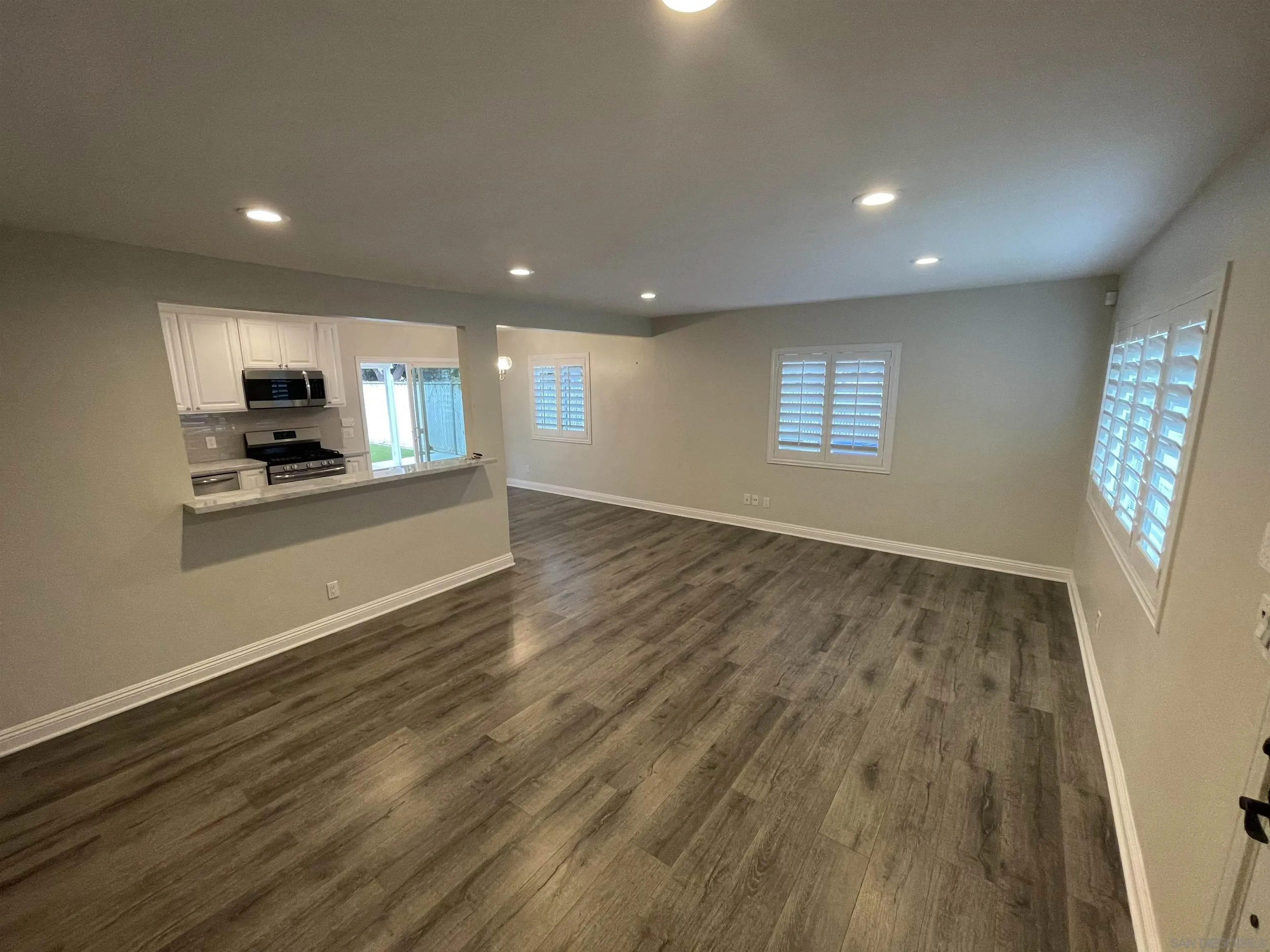 https://cdn.realtyfeed.com/cdn/127/260005084/1a46bece1707e542595619efe7e3d3ca.webp