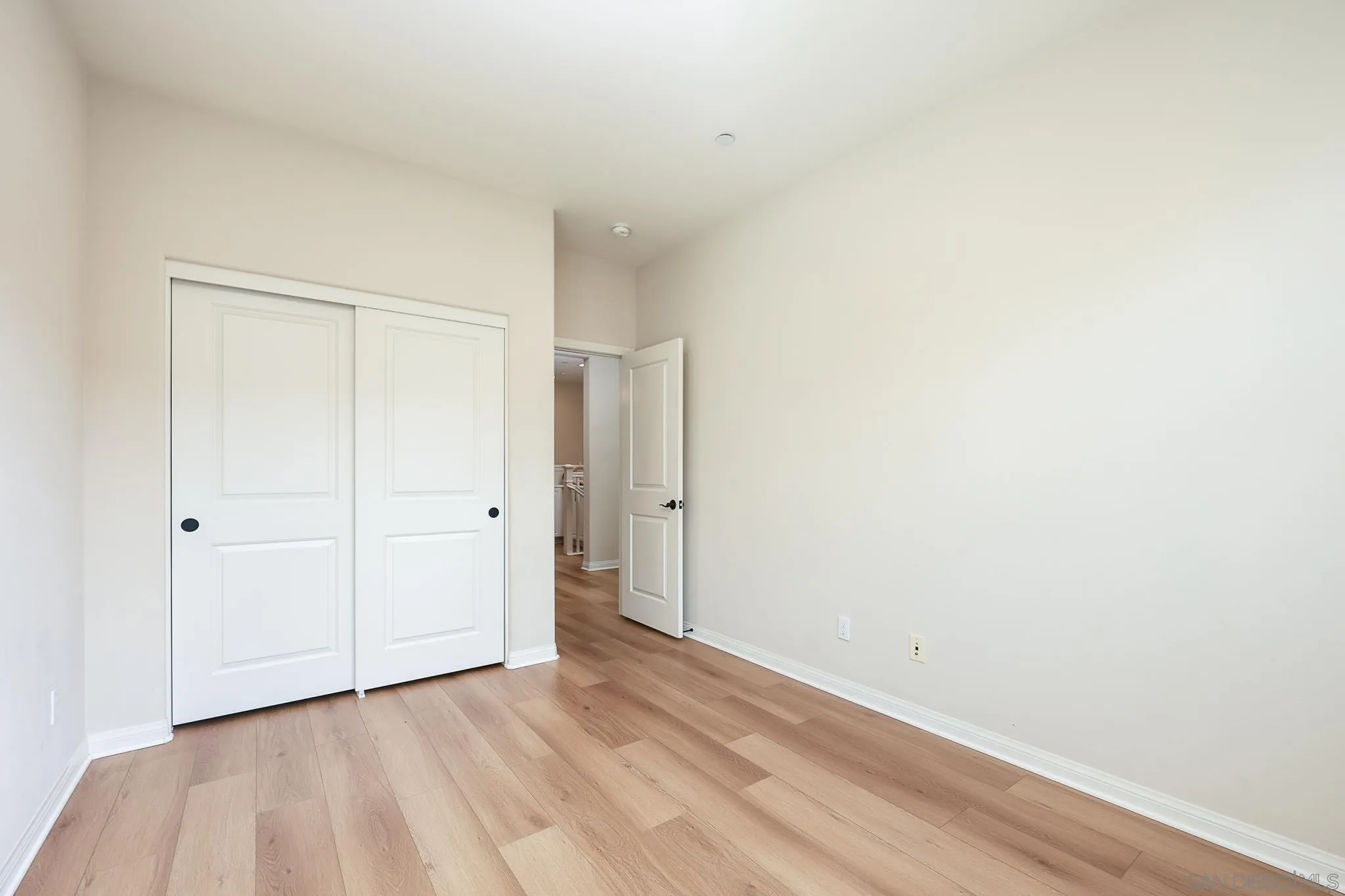 Photo #19: 260005090 Listing: Photo #19