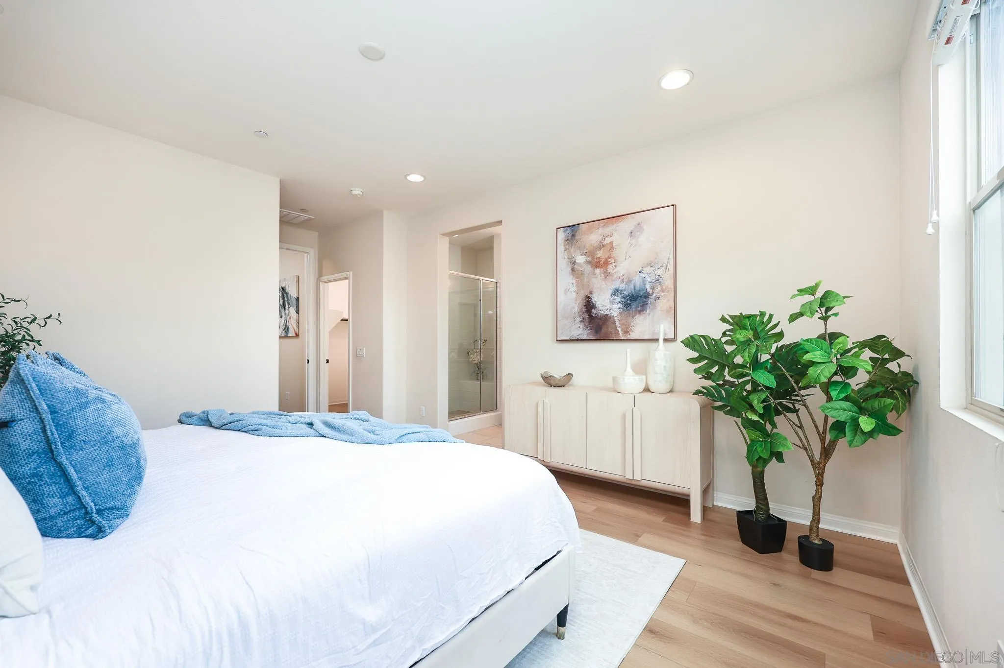 Photo #10: 260005090 Listing: Photo #10