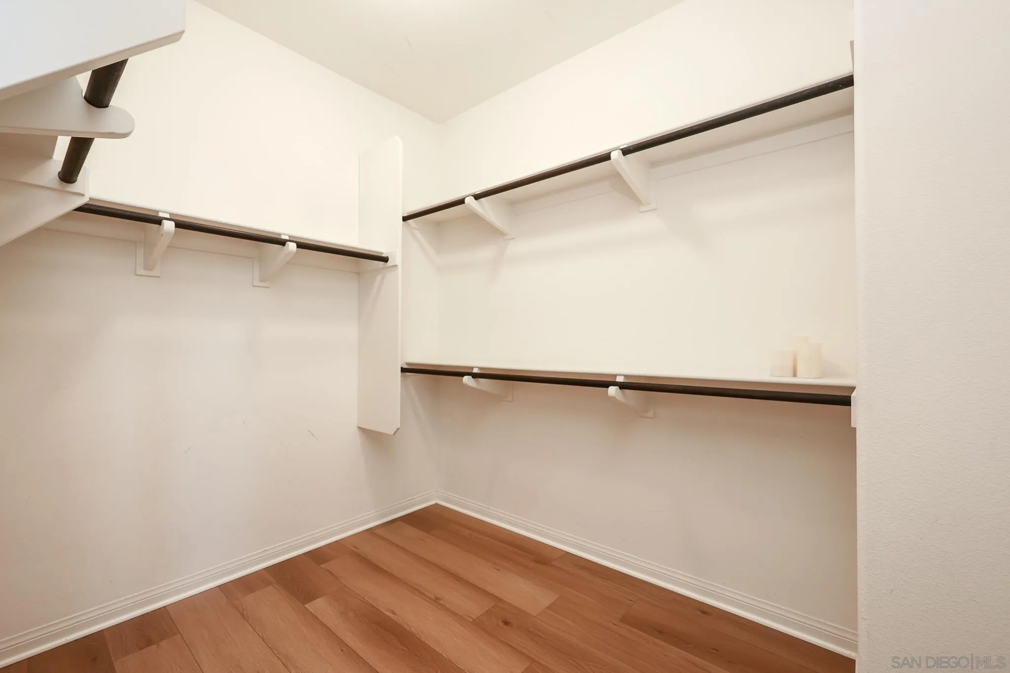 Photo #12: 260005090 Listing: Photo #12
