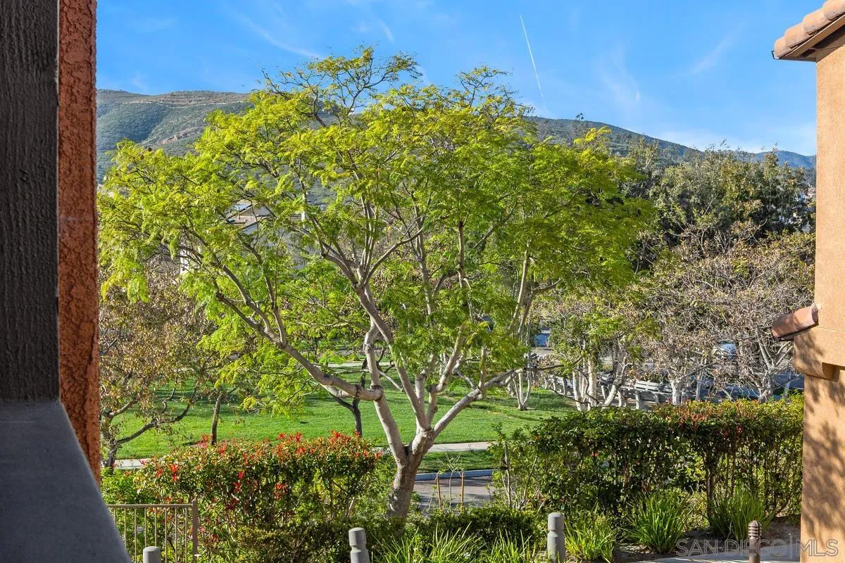 Photo #23: 260005093 Listing: Photo #23