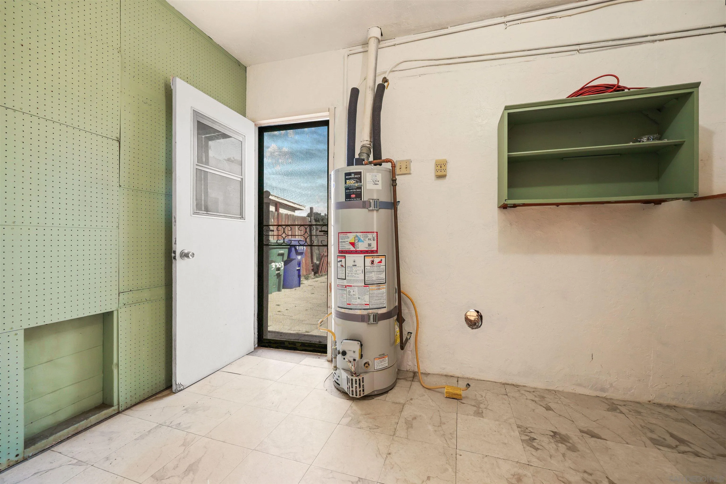 https://cdn.realtyfeed.com/cdn/127/260005104/168d35f175d9347e84472cee214d4fde.webp