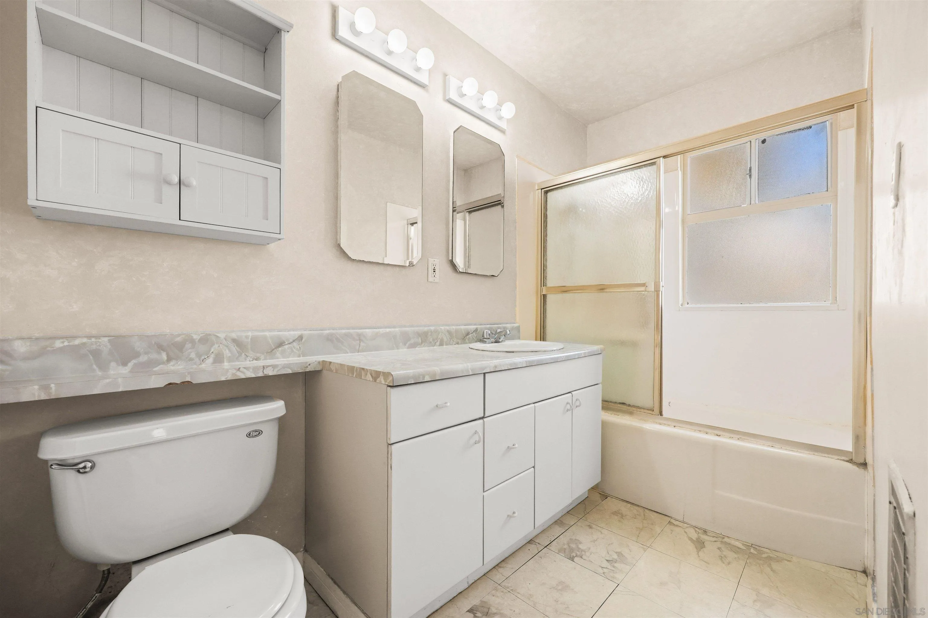https://cdn.realtyfeed.com/cdn/127/260005104/3fec908803534a702969b69cbccf0b70.webp