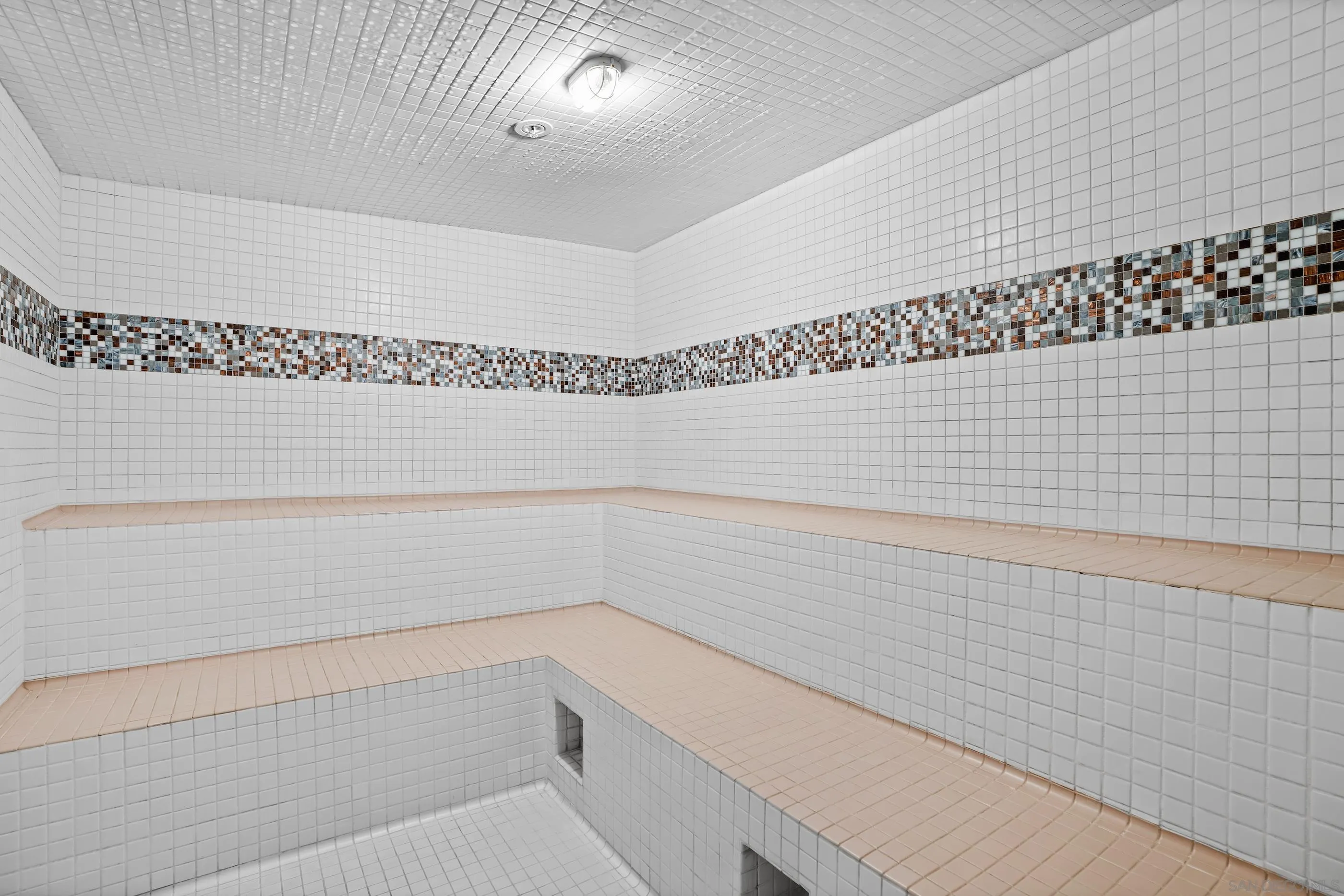 Photo #36: 260005111 Listing: Photo #36