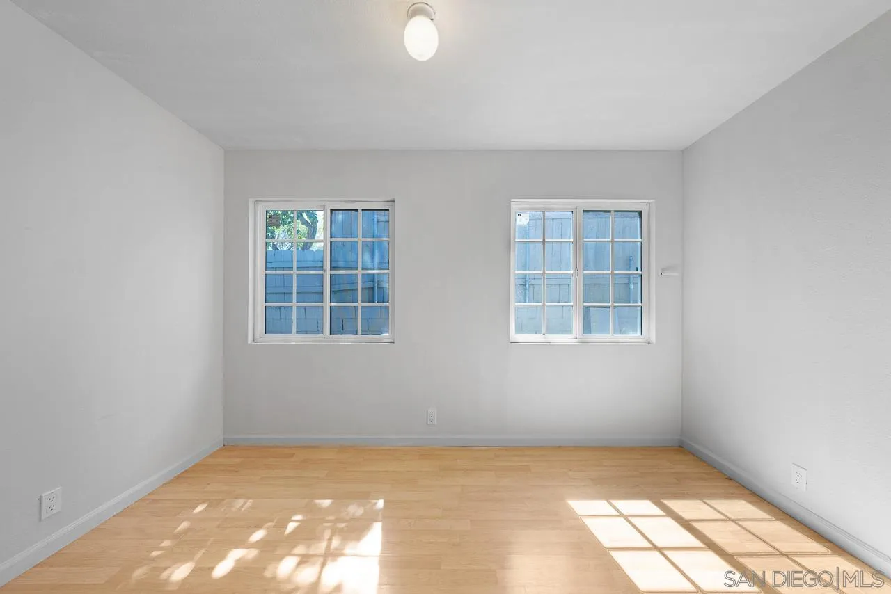 https://cdn.realtyfeed.com/cdn/127/260005115/4b405f30ca6930c9ca16ad222183a4c7.webp