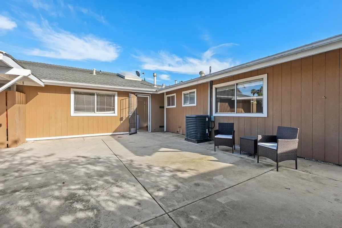 https://cdn.realtyfeed.com/cdn/127/260005116/29e7d8a9aa1d0917002c61b6d775037b.webp