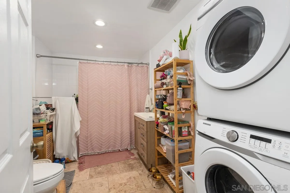 https://cdn.realtyfeed.com/cdn/127/260005116/888f1c1506b7a8af727c03c0dd81fd31.webp